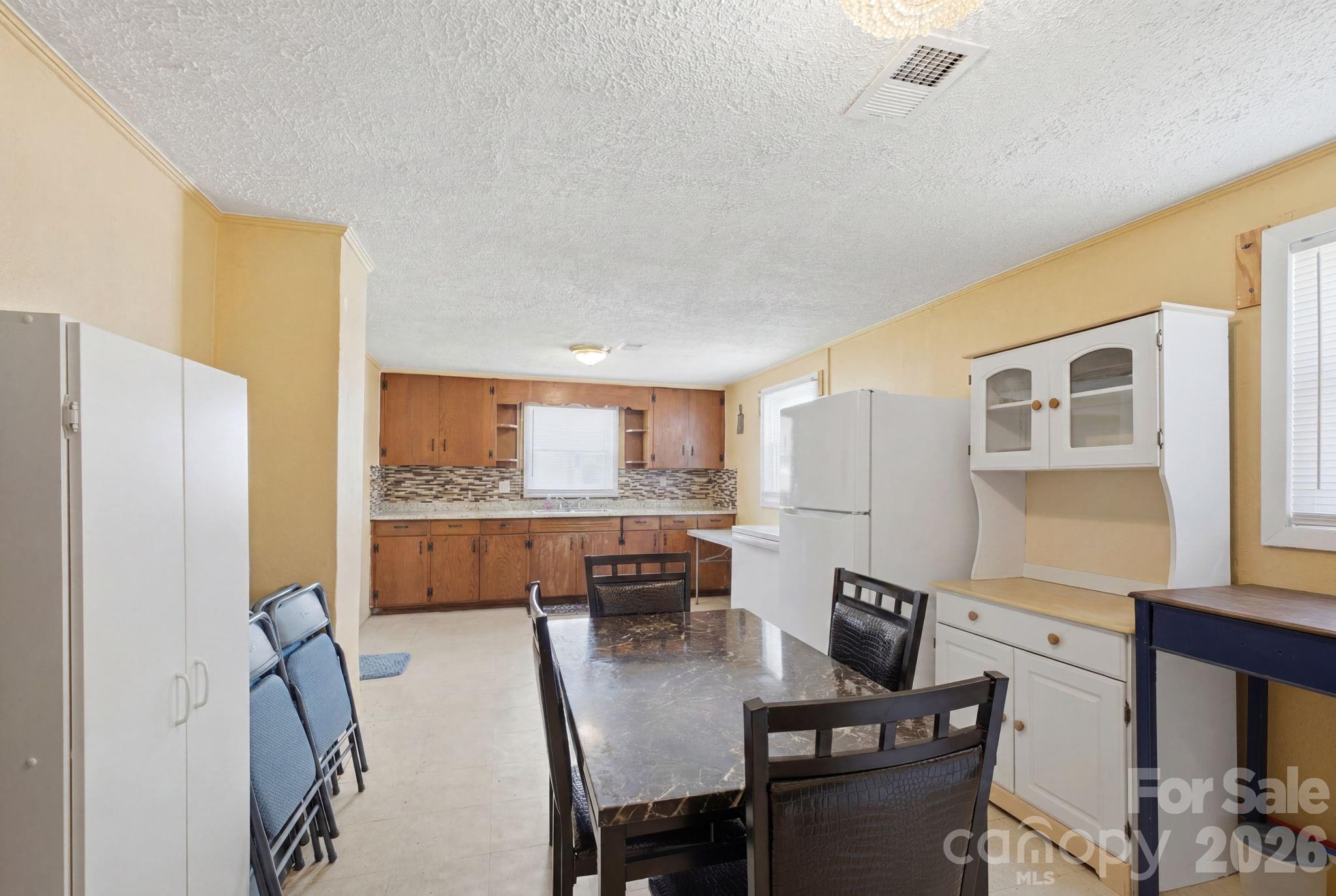 3948 Main Avenue Drive Property Photo 14