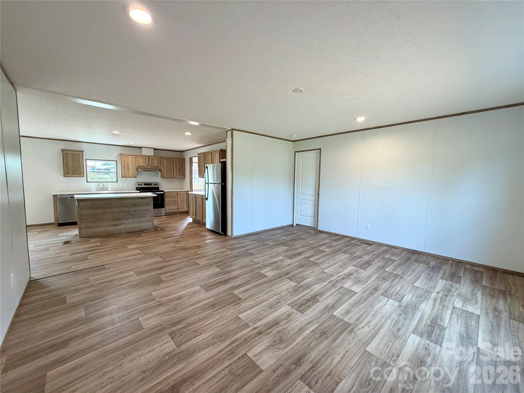 146 Con Lee Drive Property Photo 3