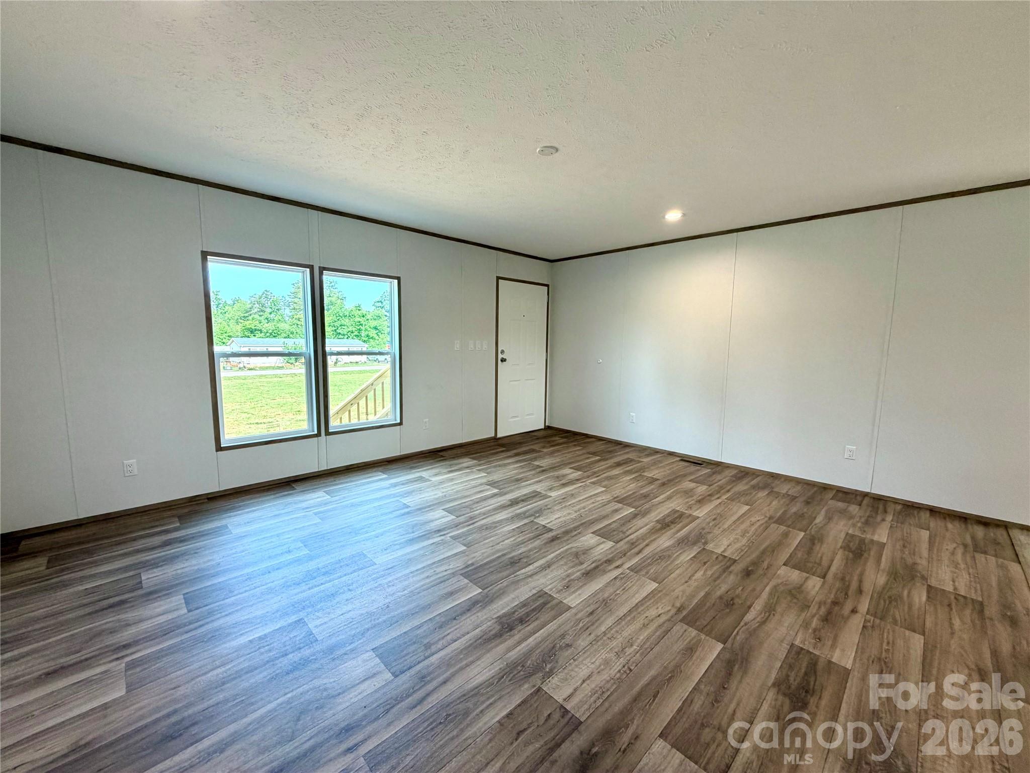 146 Con Lee Drive Property Photo 4