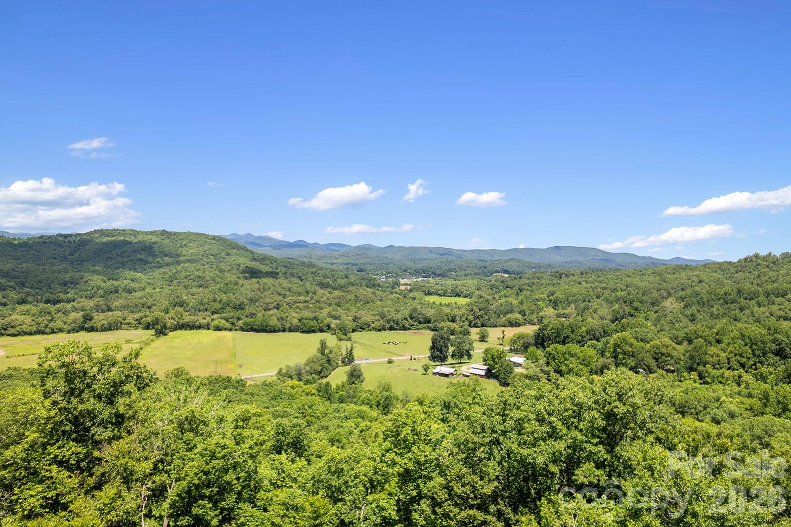 376 Stoney Brook Road Property Photo 2