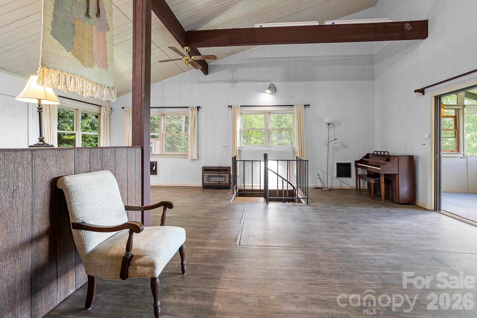 376 Stoney Brook Road Property Photo 5