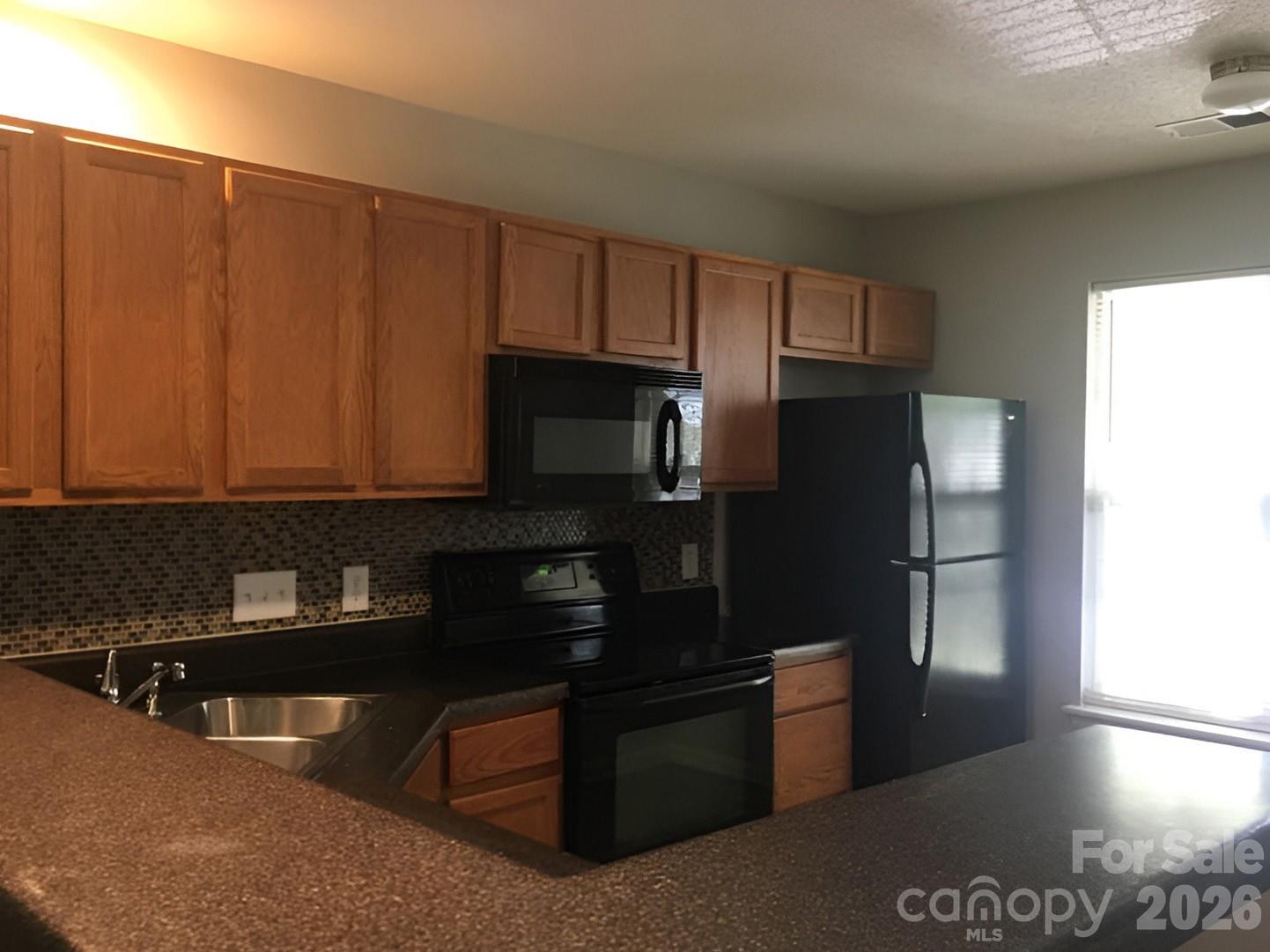 3139 Falling Rock Court Property Photo 2