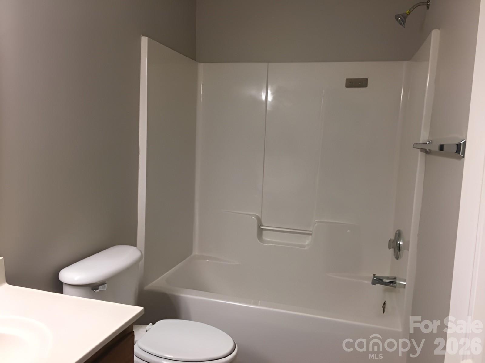 3139 Falling Rock Court Property Photo 11