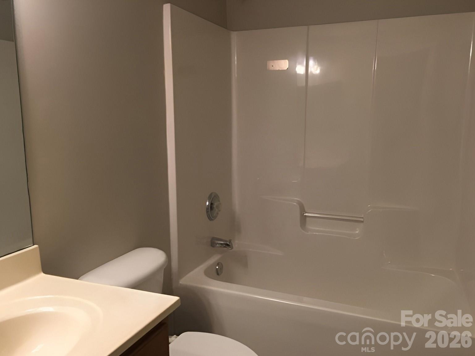3139 Falling Rock Court Property Photo 13