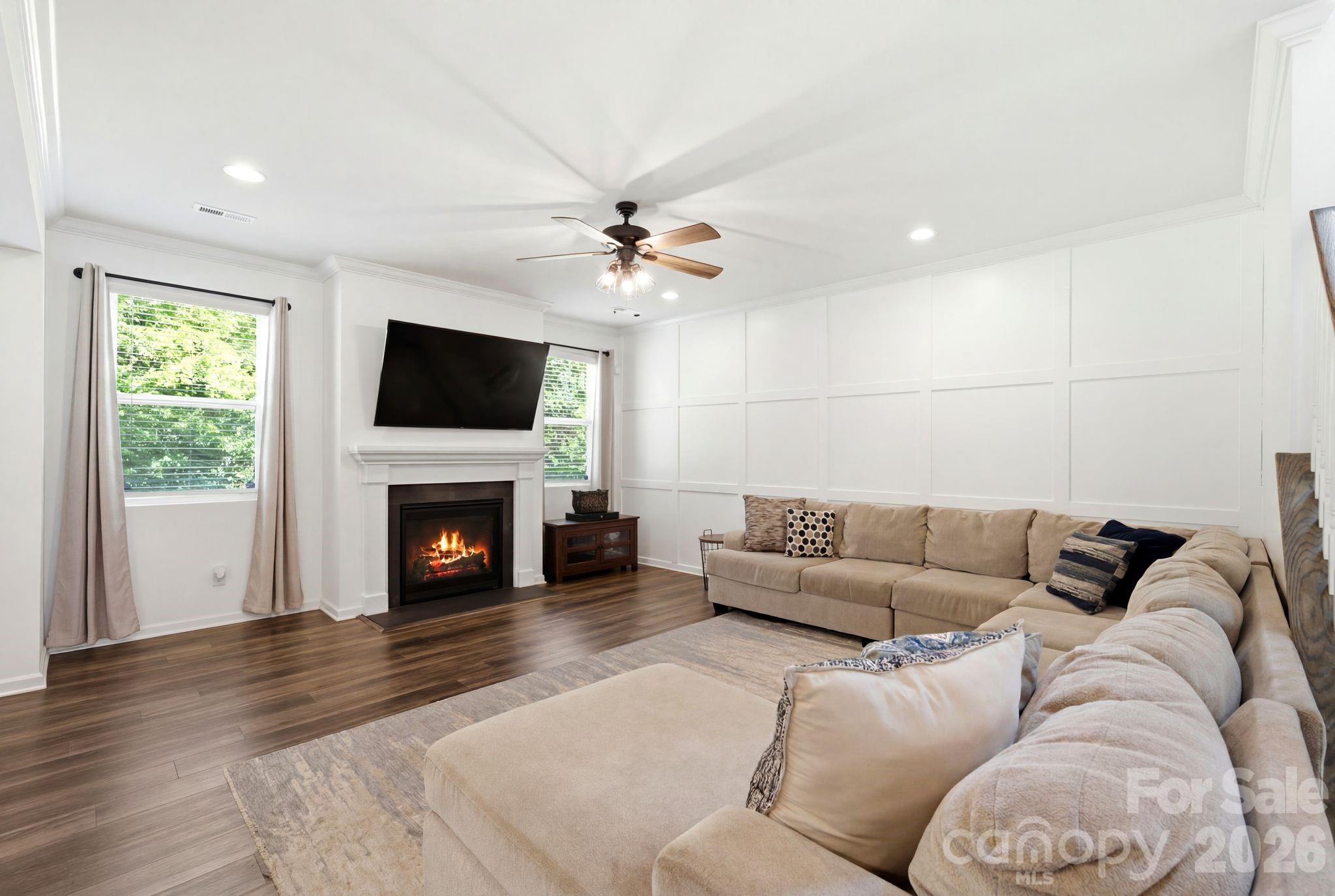 1613 Calder Drive Property Photo 2