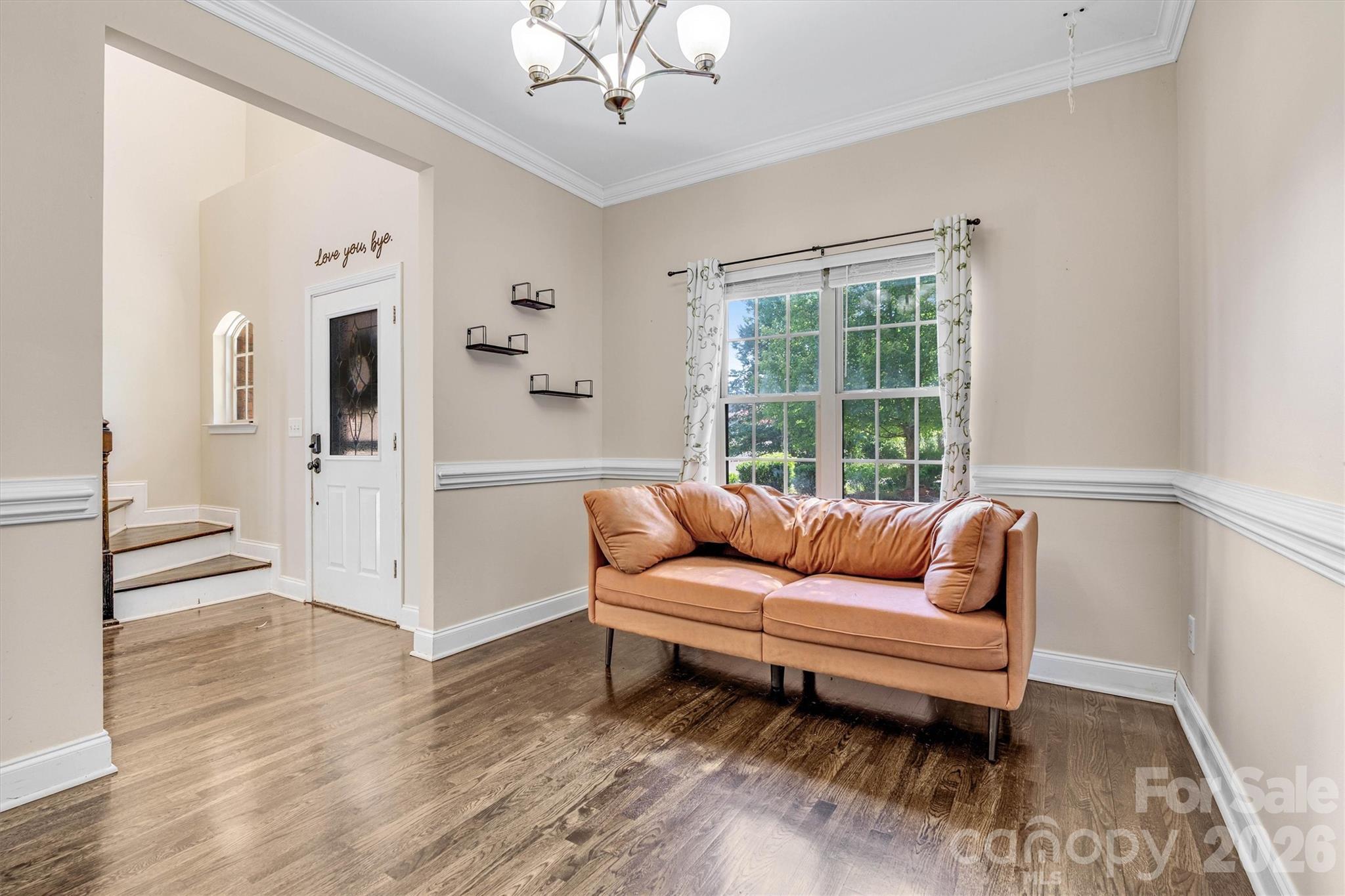 1915 Lynmore Drive Property Photo 6