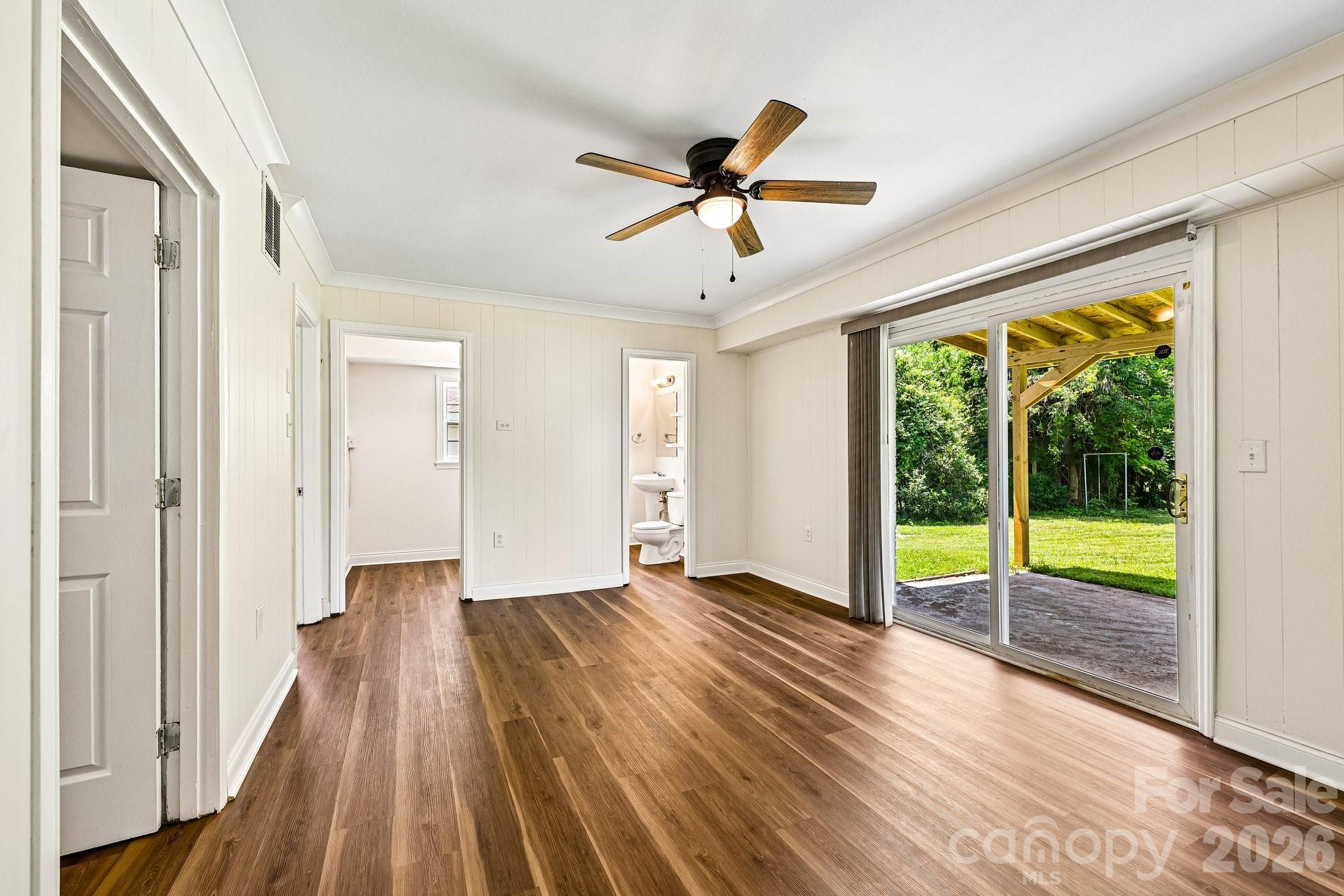 923 Yuma Street Property Photo 18
