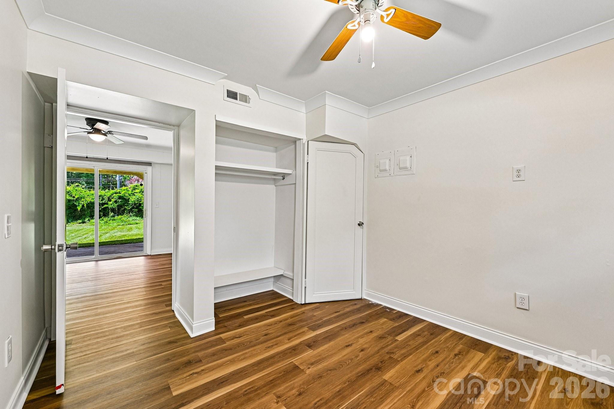 923 Yuma Street Property Photo 21