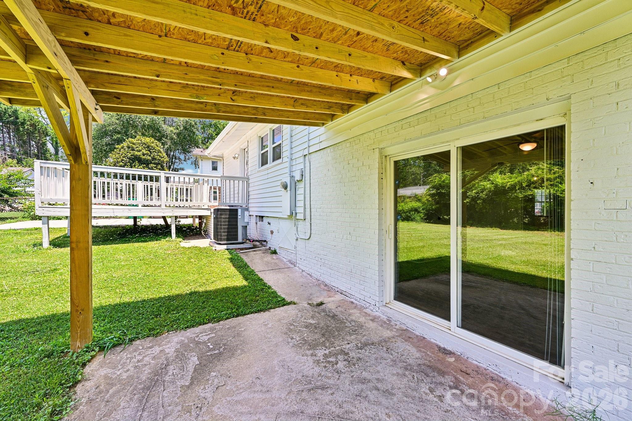923 Yuma Street Property Photo 47