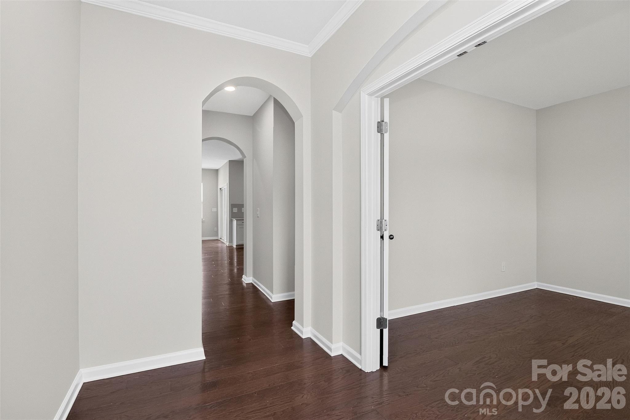 17504 Terryglass Lane Property Photo 4