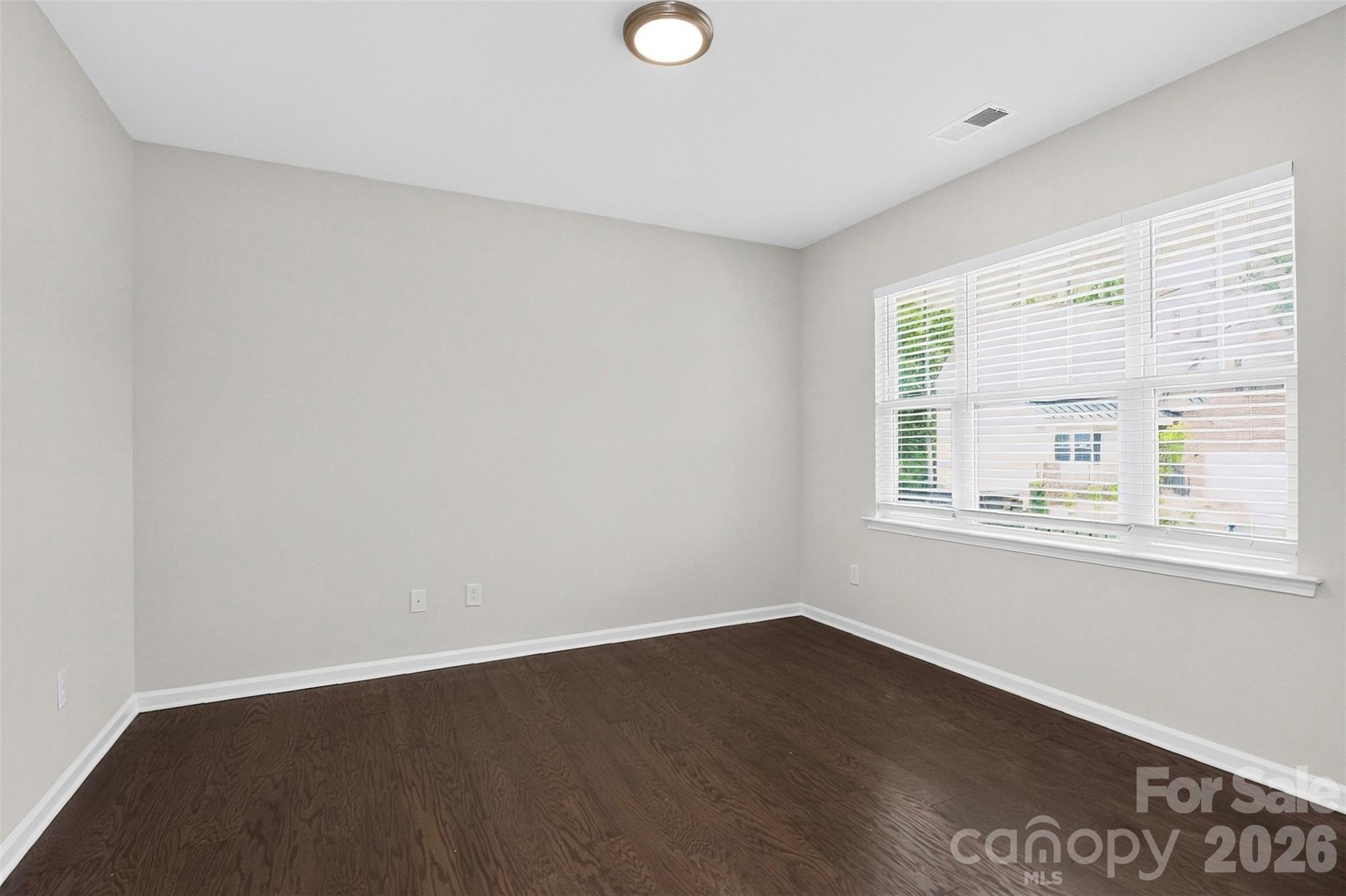 17504 Terryglass Lane Property Photo 5