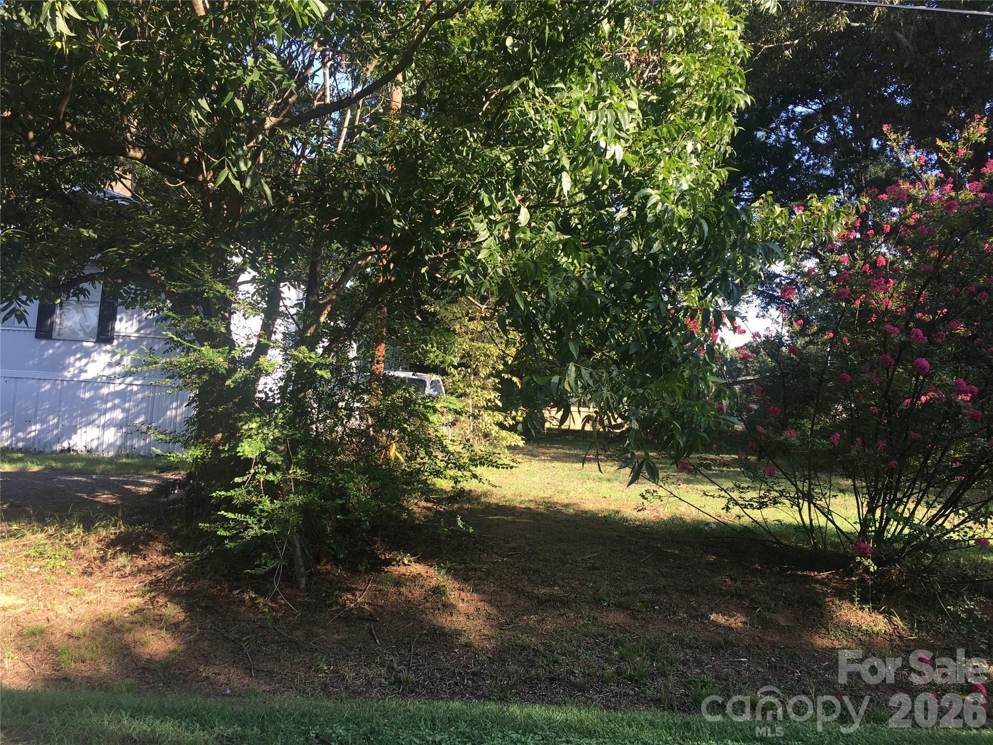 3705 Avondale Lane Property Photo 14