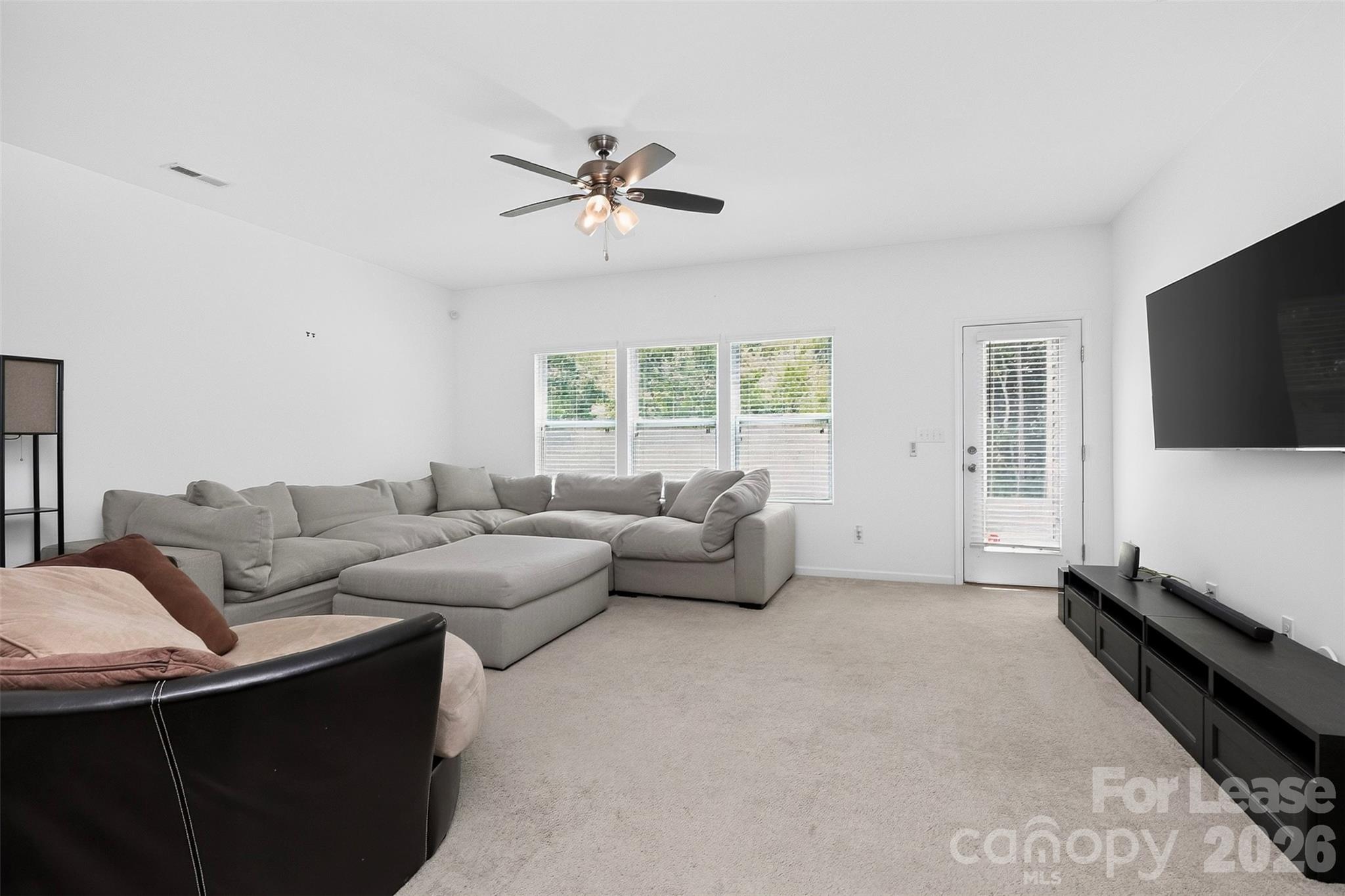 2038 Eddie Massey Lane Property Photo 15