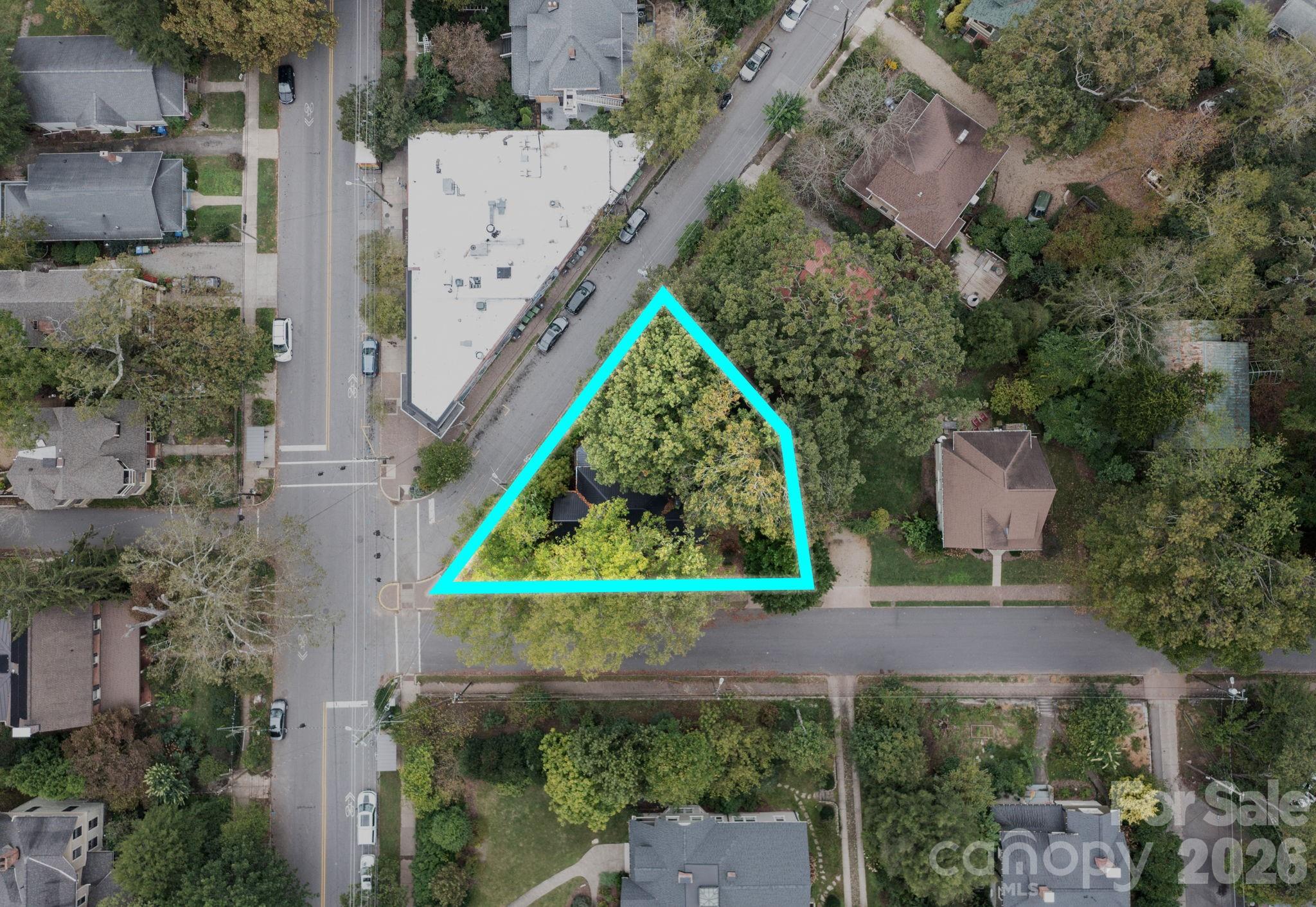 11 Cullowhee Street Property Photo 4