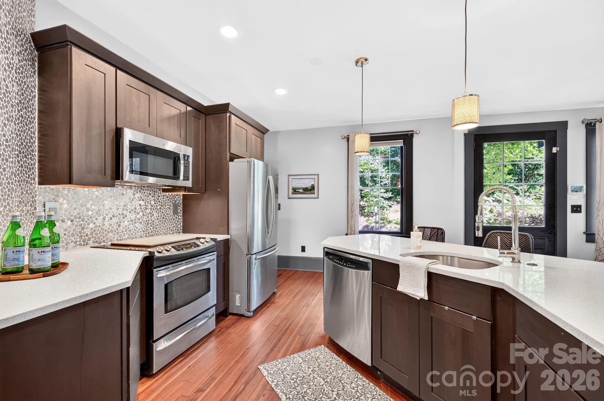 11 Cullowhee Street Property Photo 12