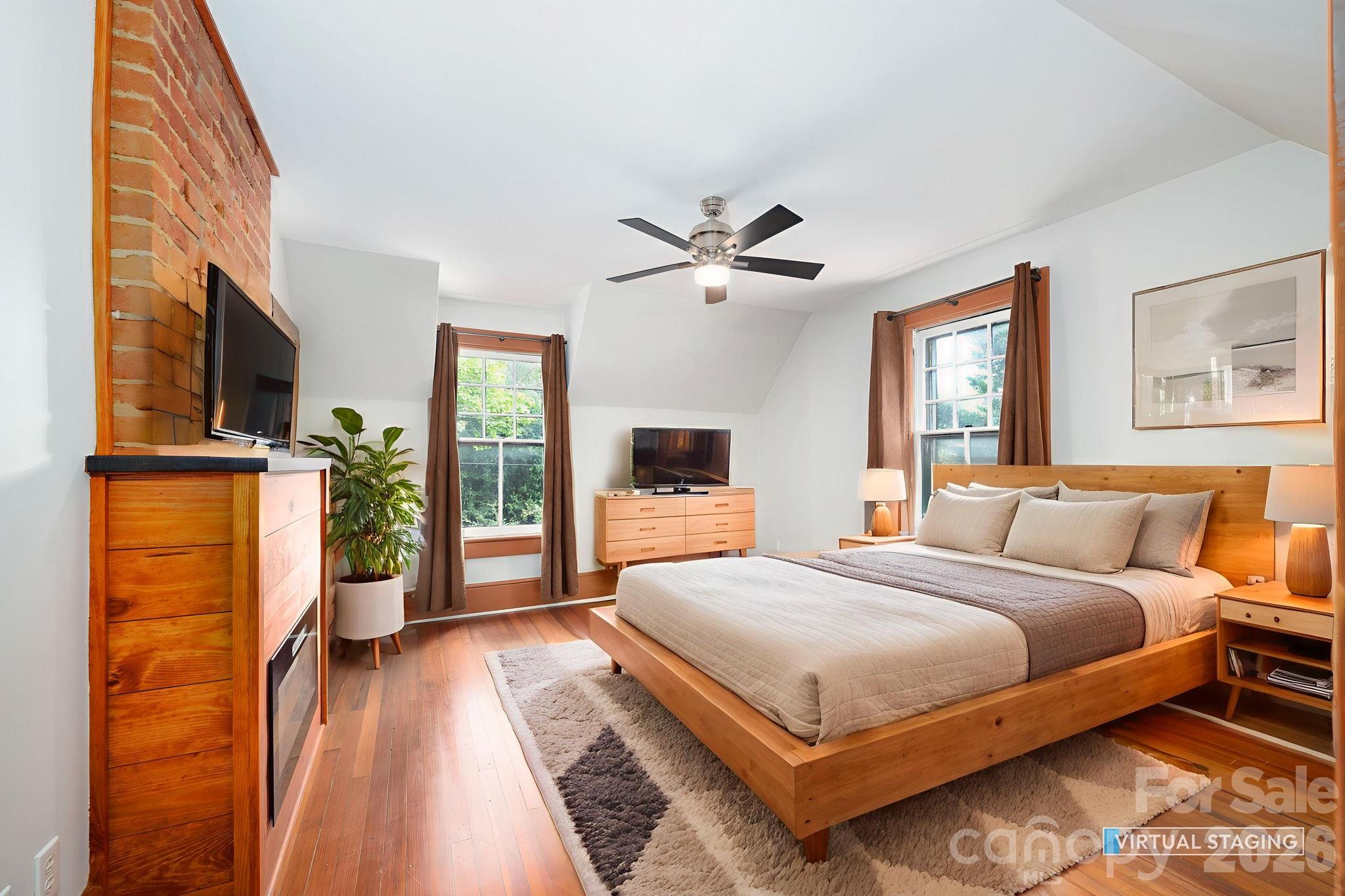 11 Cullowhee Street Property Photo 24