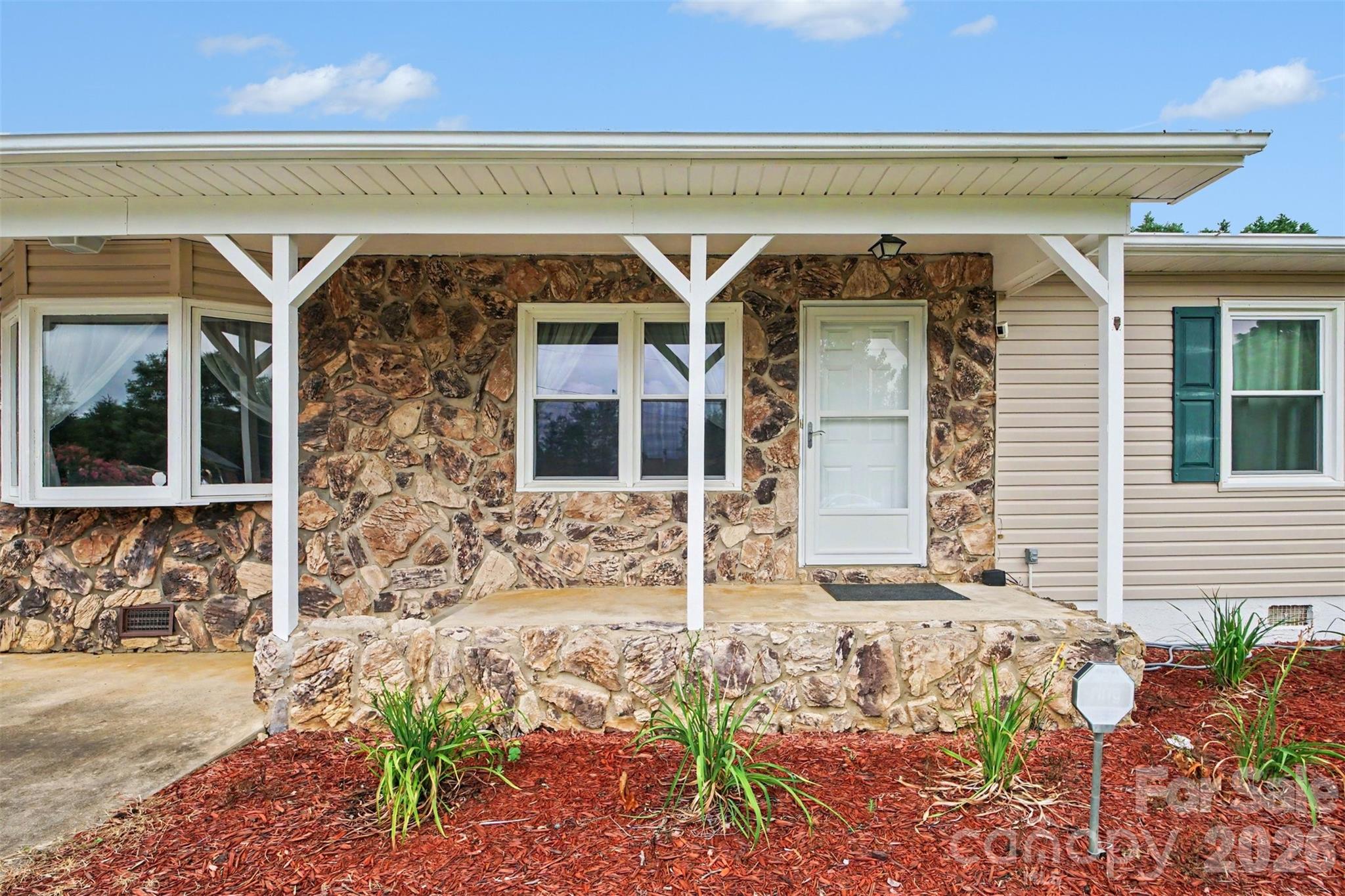 155 Park Villa Road Property Photo 2