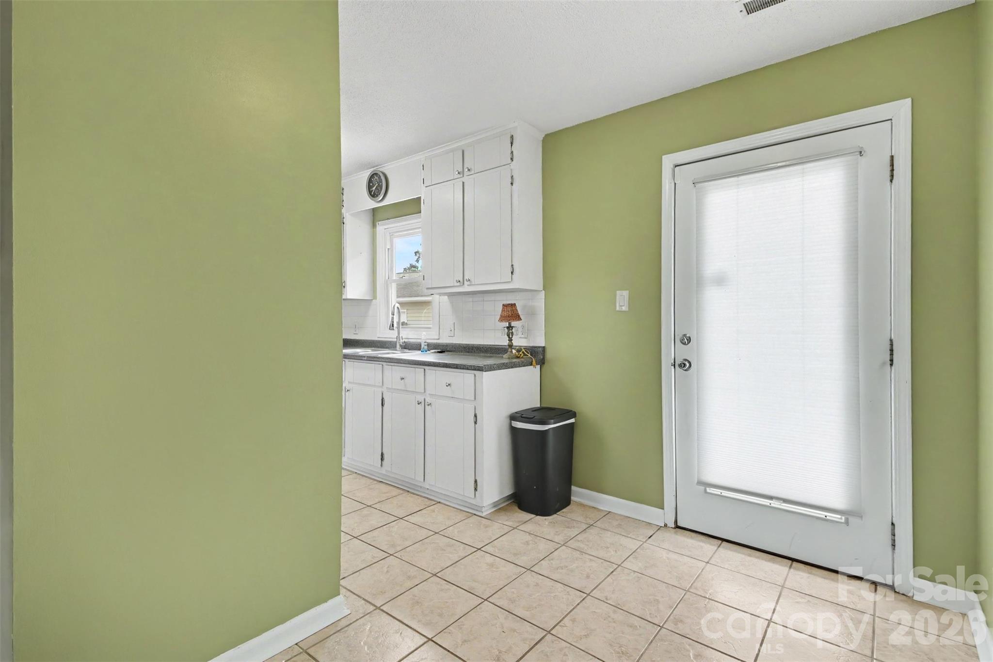 155 Park Villa Road Property Photo 6
