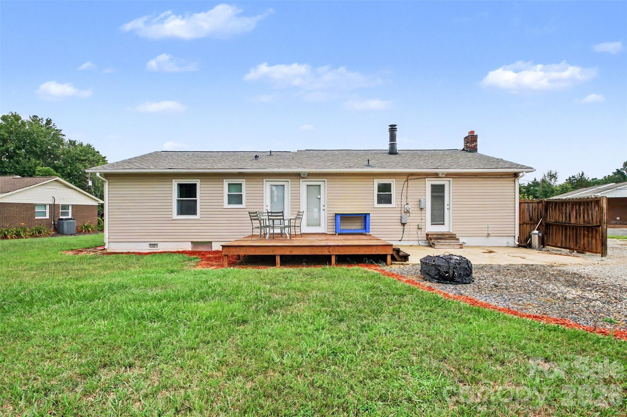 155 Park Villa Road Property Photo 18