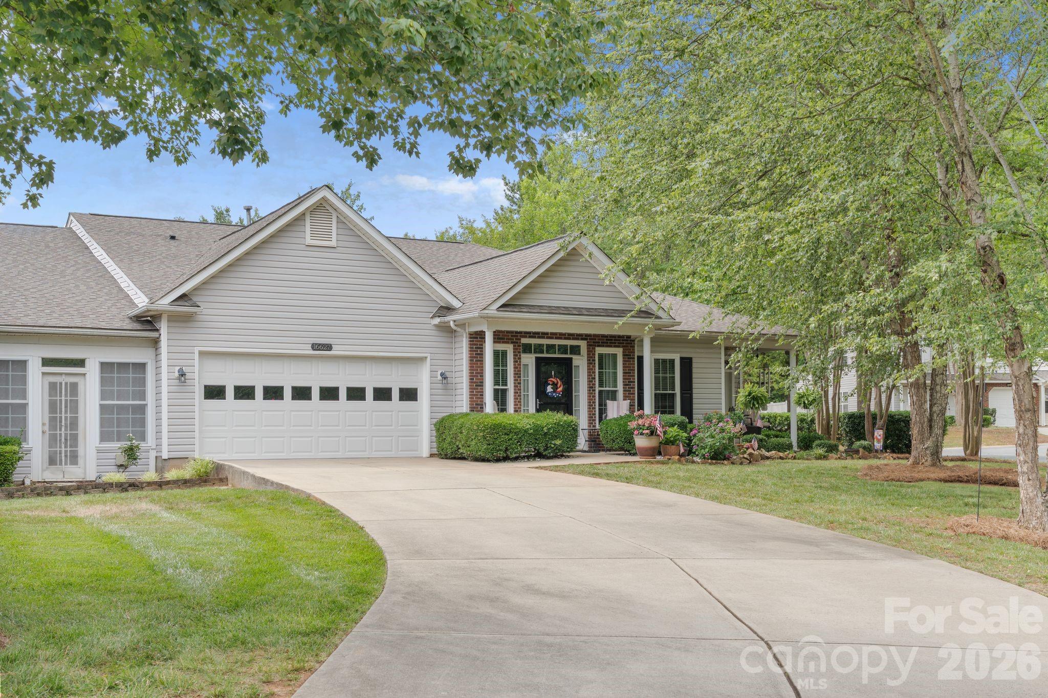 16627 Timber Crossing Road Property Photo 1