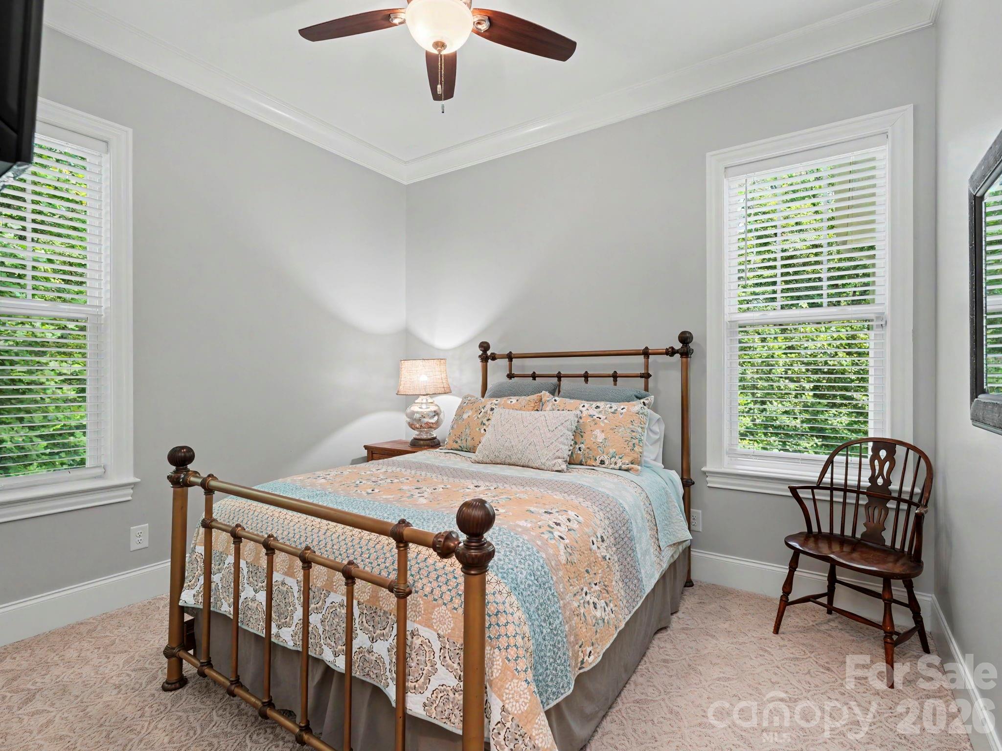 9560 Regent Drive Property Photo 25