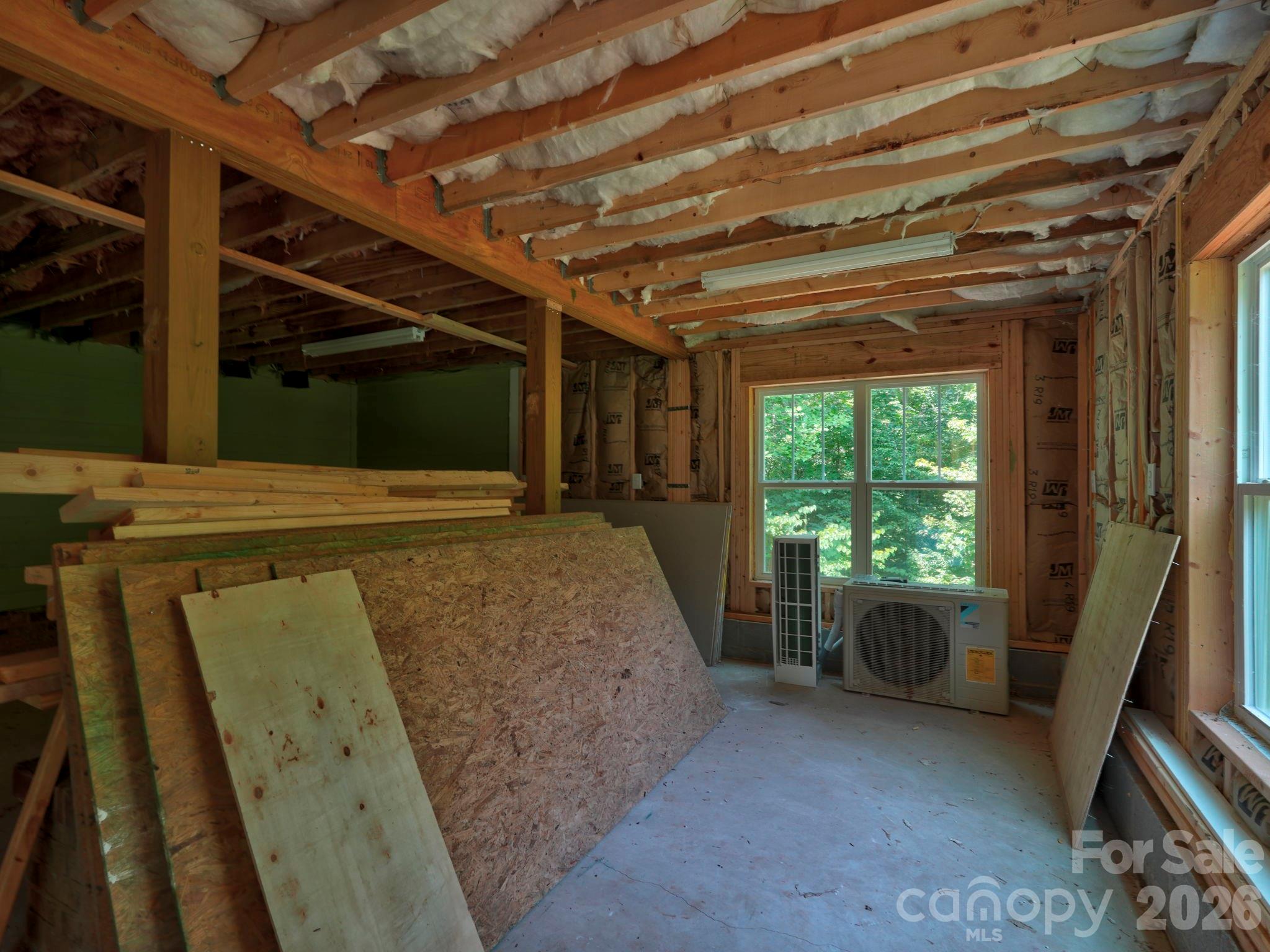 9560 Regent Drive Property Photo 34
