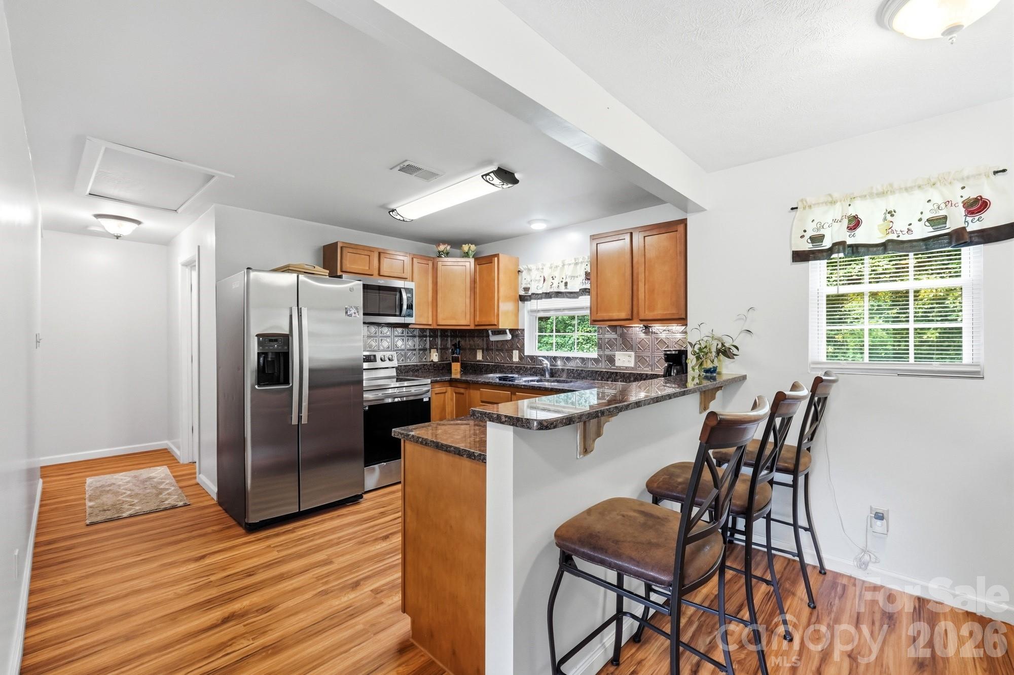 928 Oval Street Property Photo 21