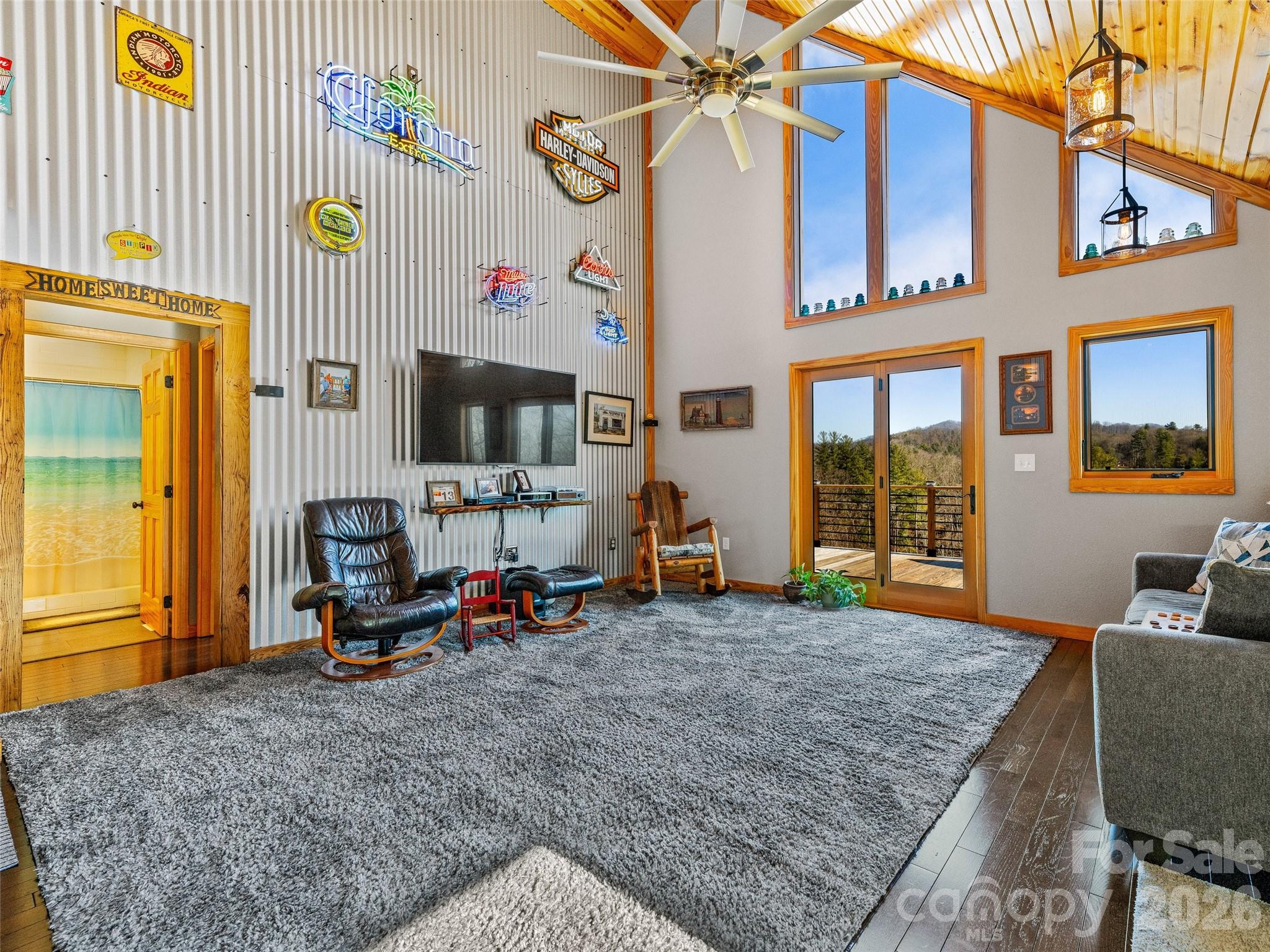 143 Fox Grape Hollow Road Property Photo 5