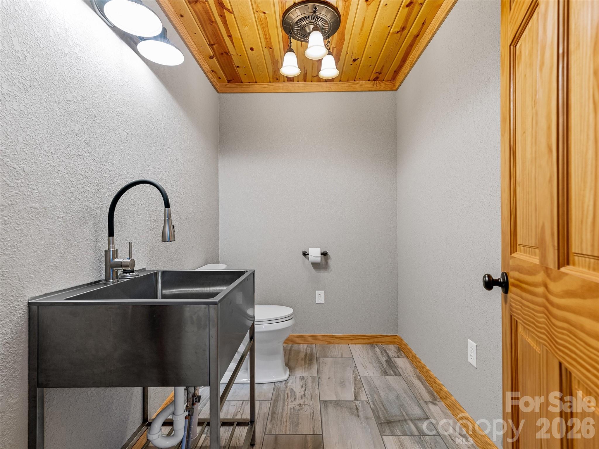 143 Fox Grape Hollow Road Property Photo 19