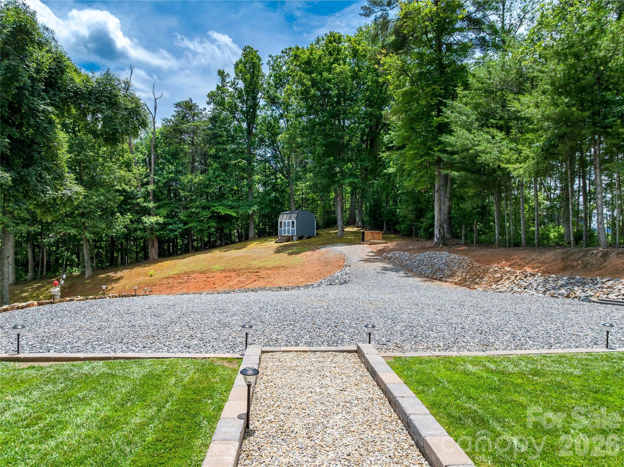 143 Fox Grape Hollow Road Property Photo 33