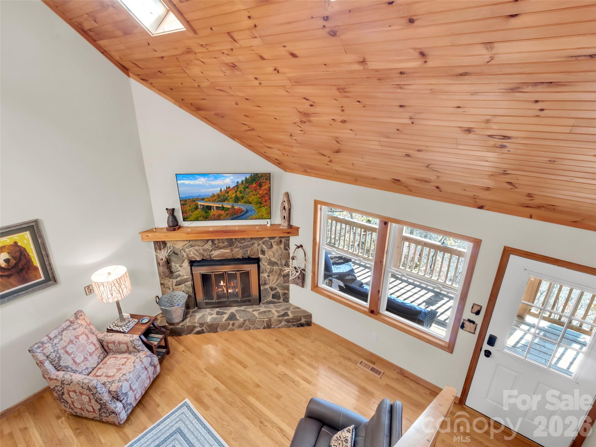 245 Greenview Drive Property Photo 27