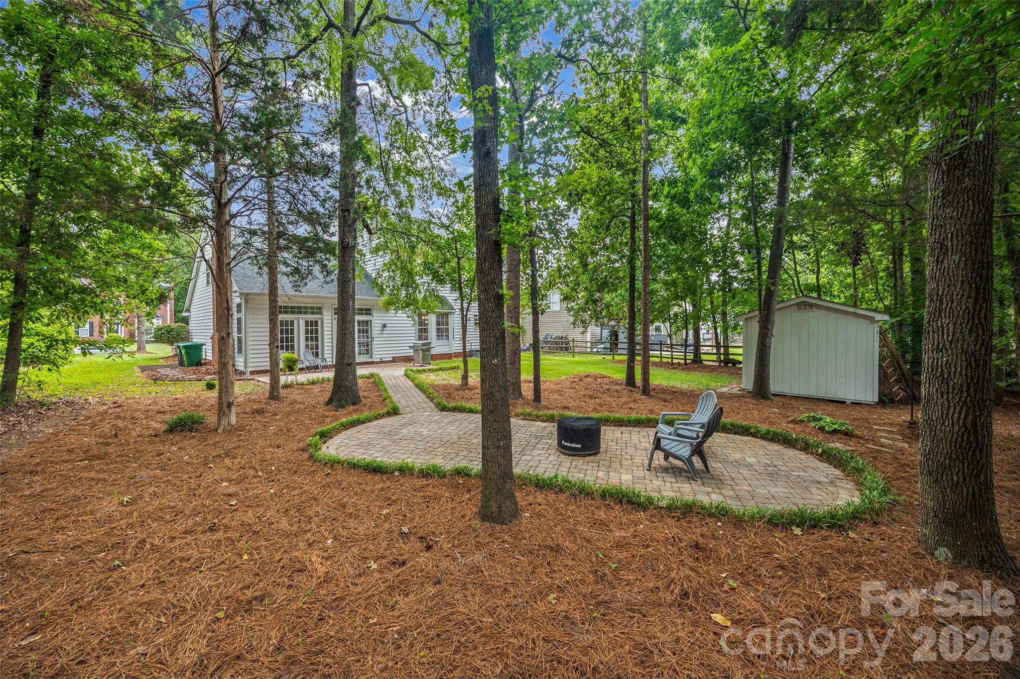 1018 Briarmore Drive Property Photo 4