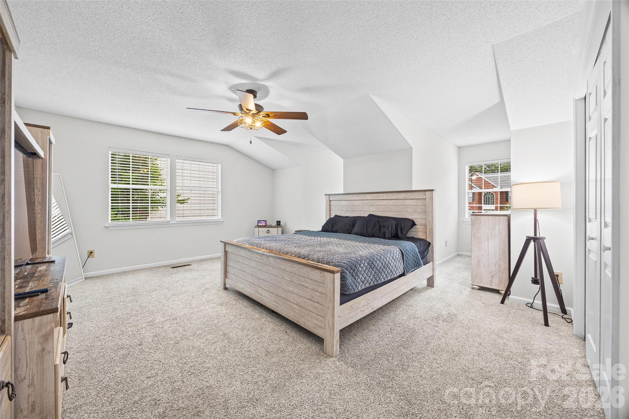 1018 Briarmore Drive Property Photo 24