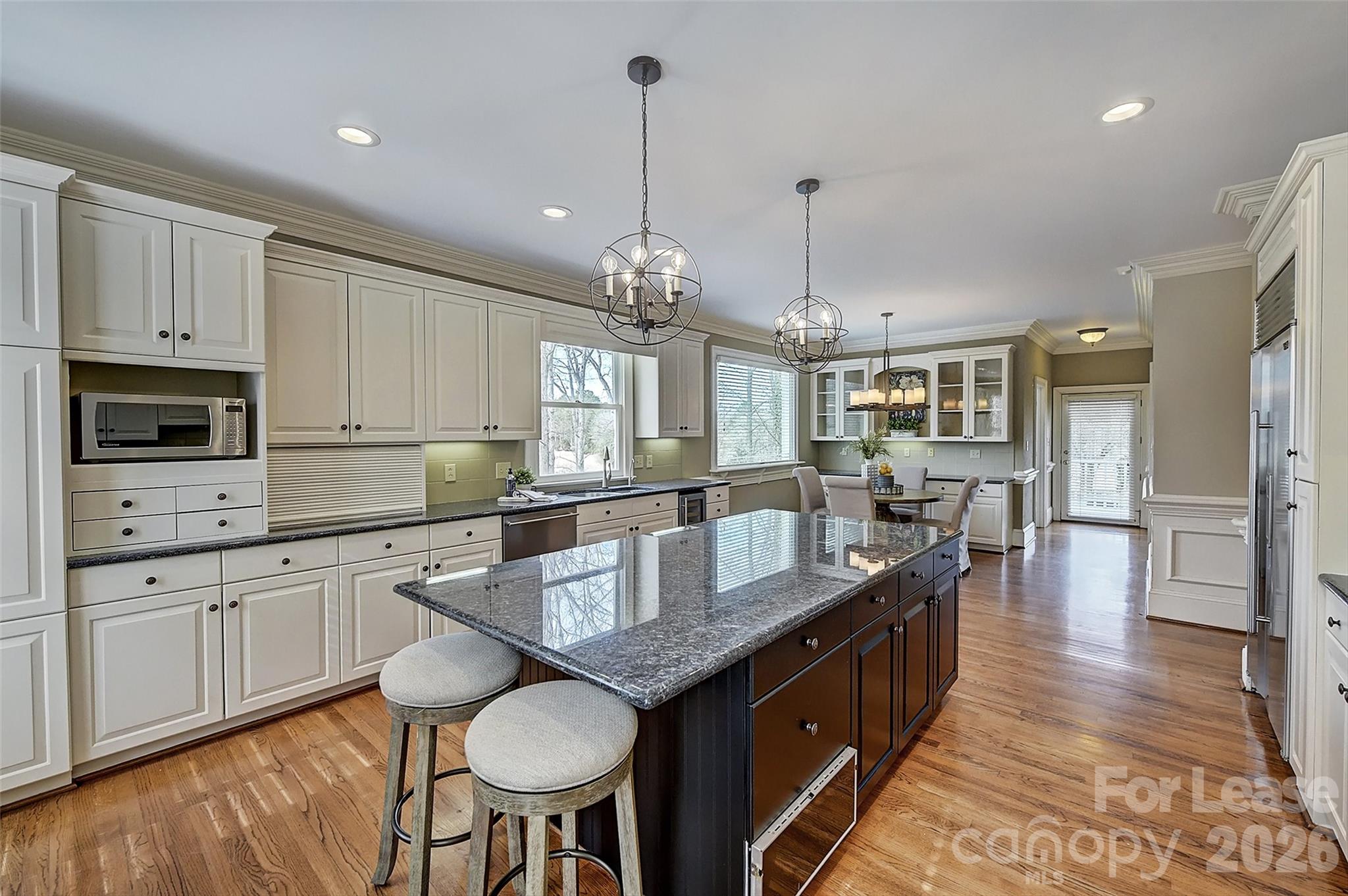 5100 Piper Glen Drive Property Photo 16