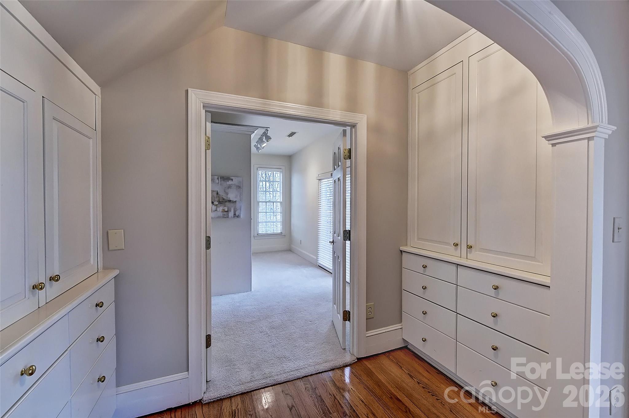 5100 Piper Glen Drive Property Photo 27