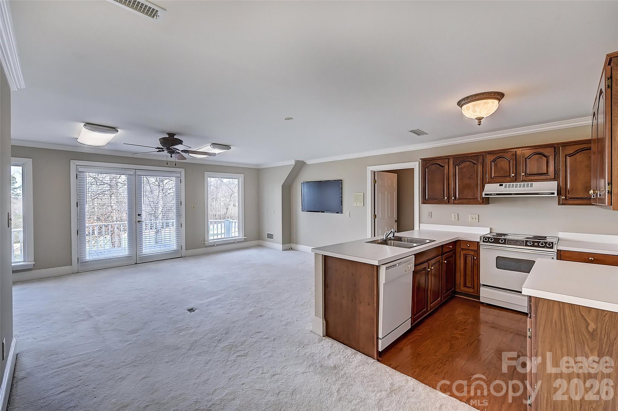 5100 Piper Glen Drive Property Photo 39