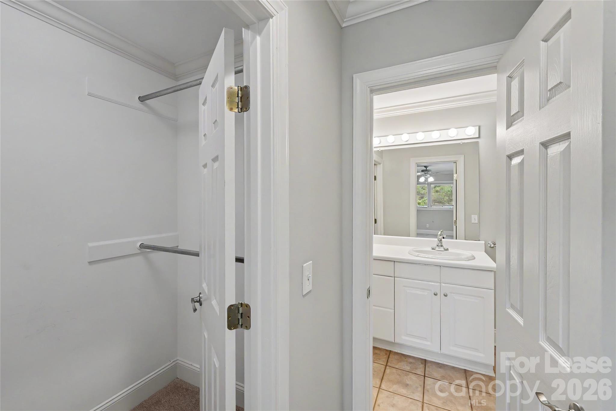 2545 Rea Road Property Photo 36