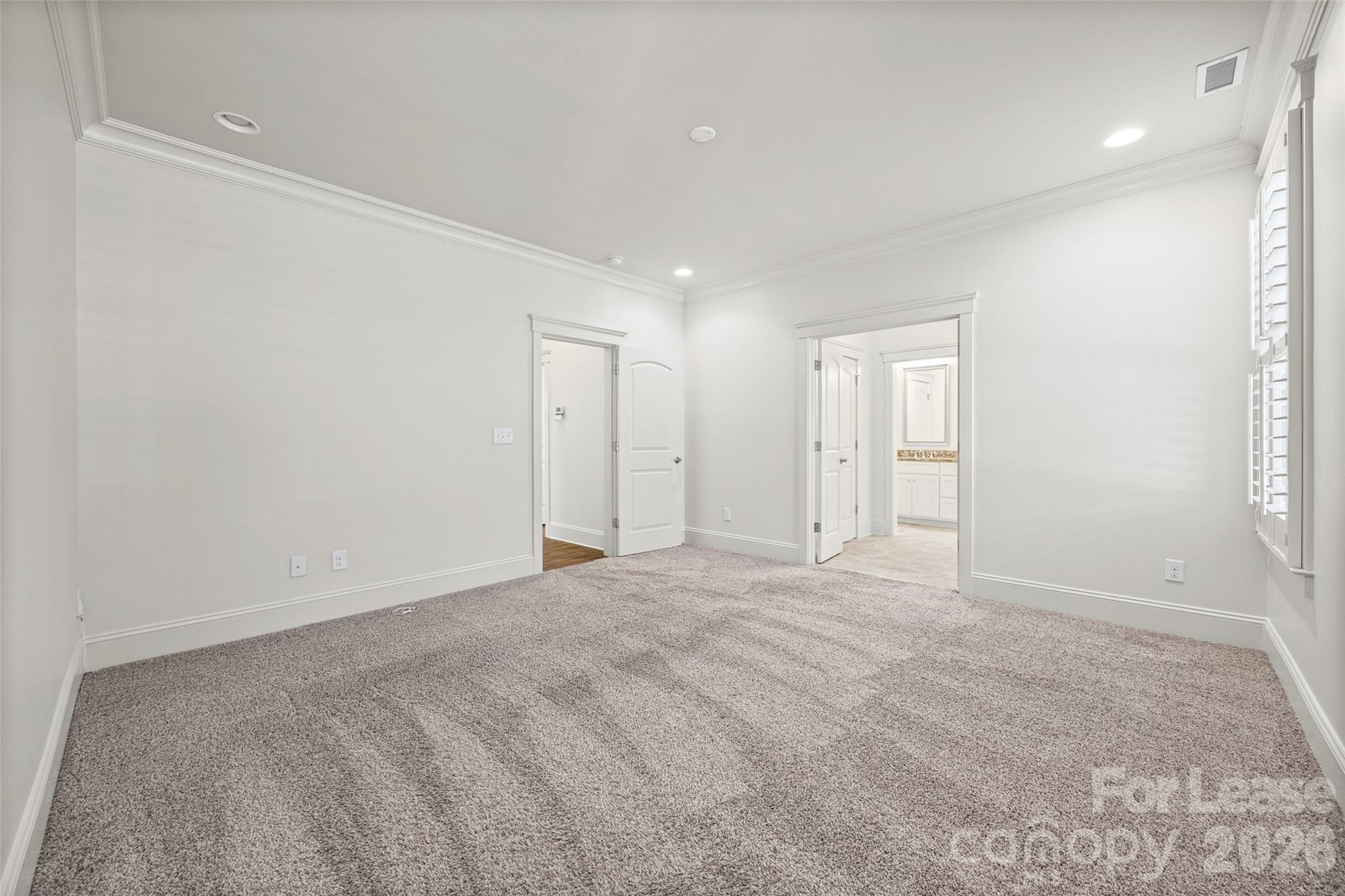 706 Kingsley Way Property Photo 15