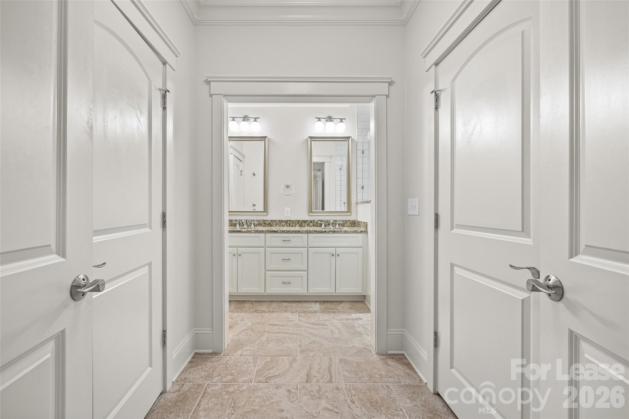 706 Kingsley Way Property Photo 16