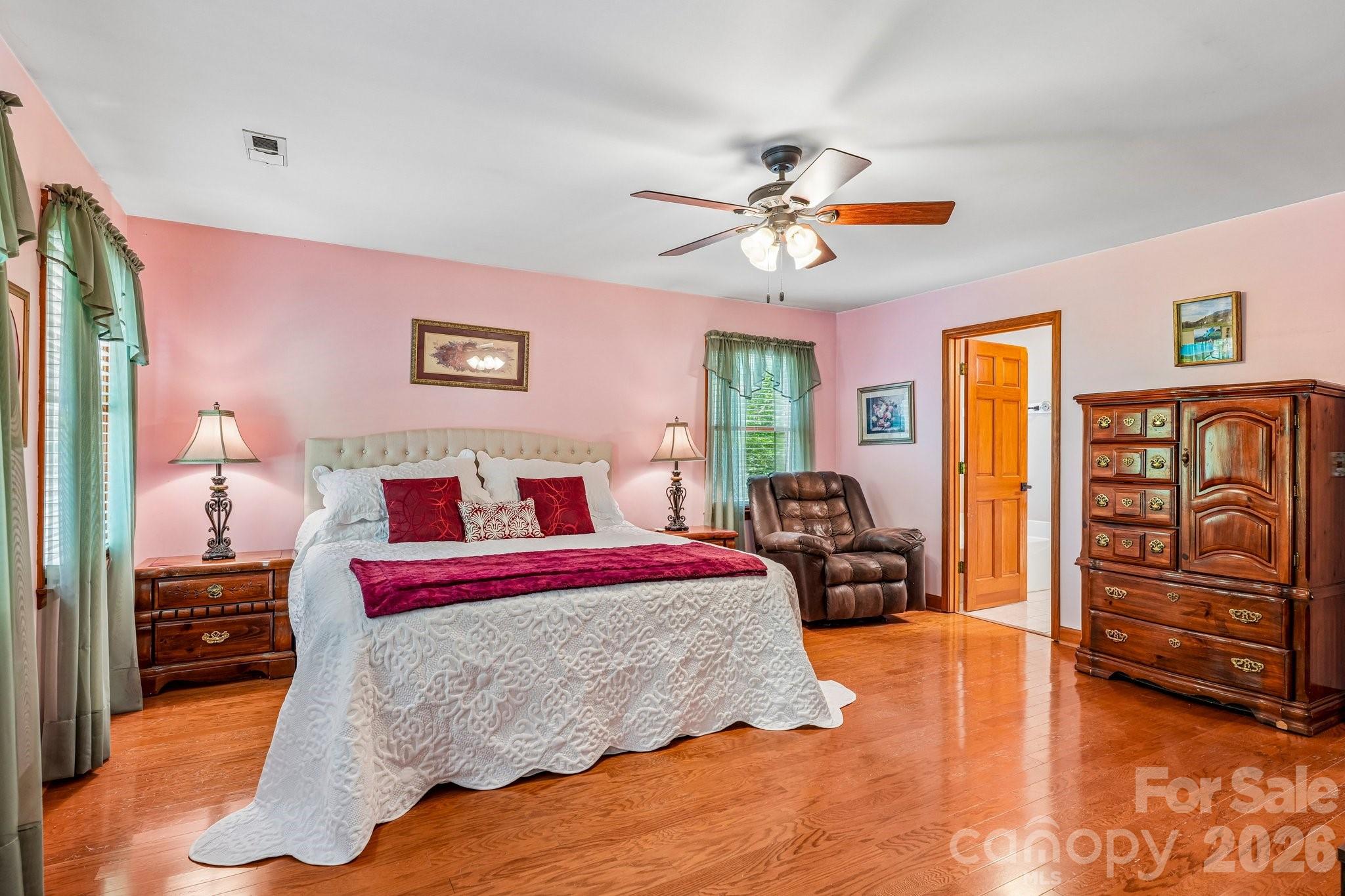 6366 Green Oak Drive Property Photo 29