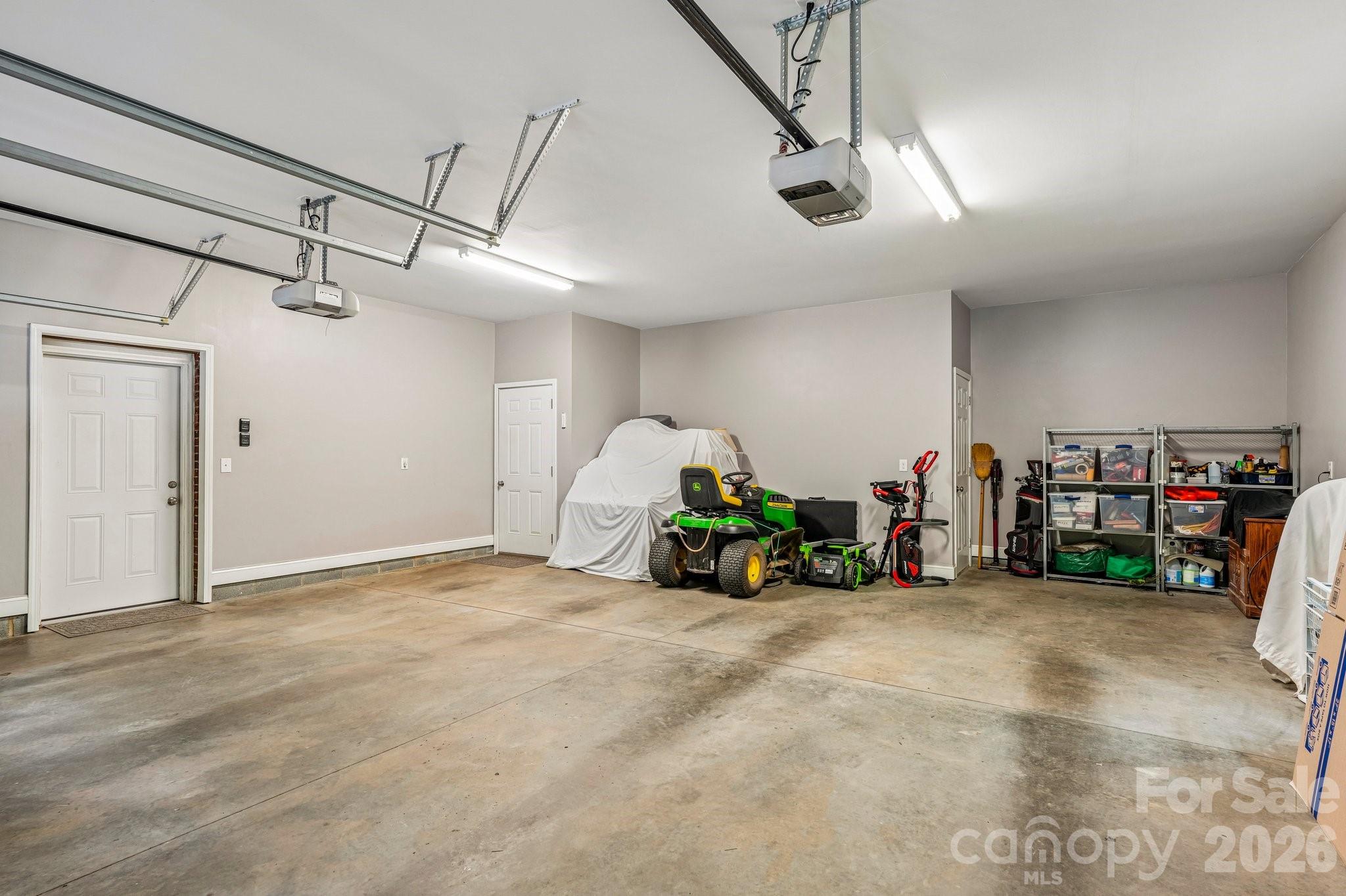 6366 Green Oak Drive Property Photo 37