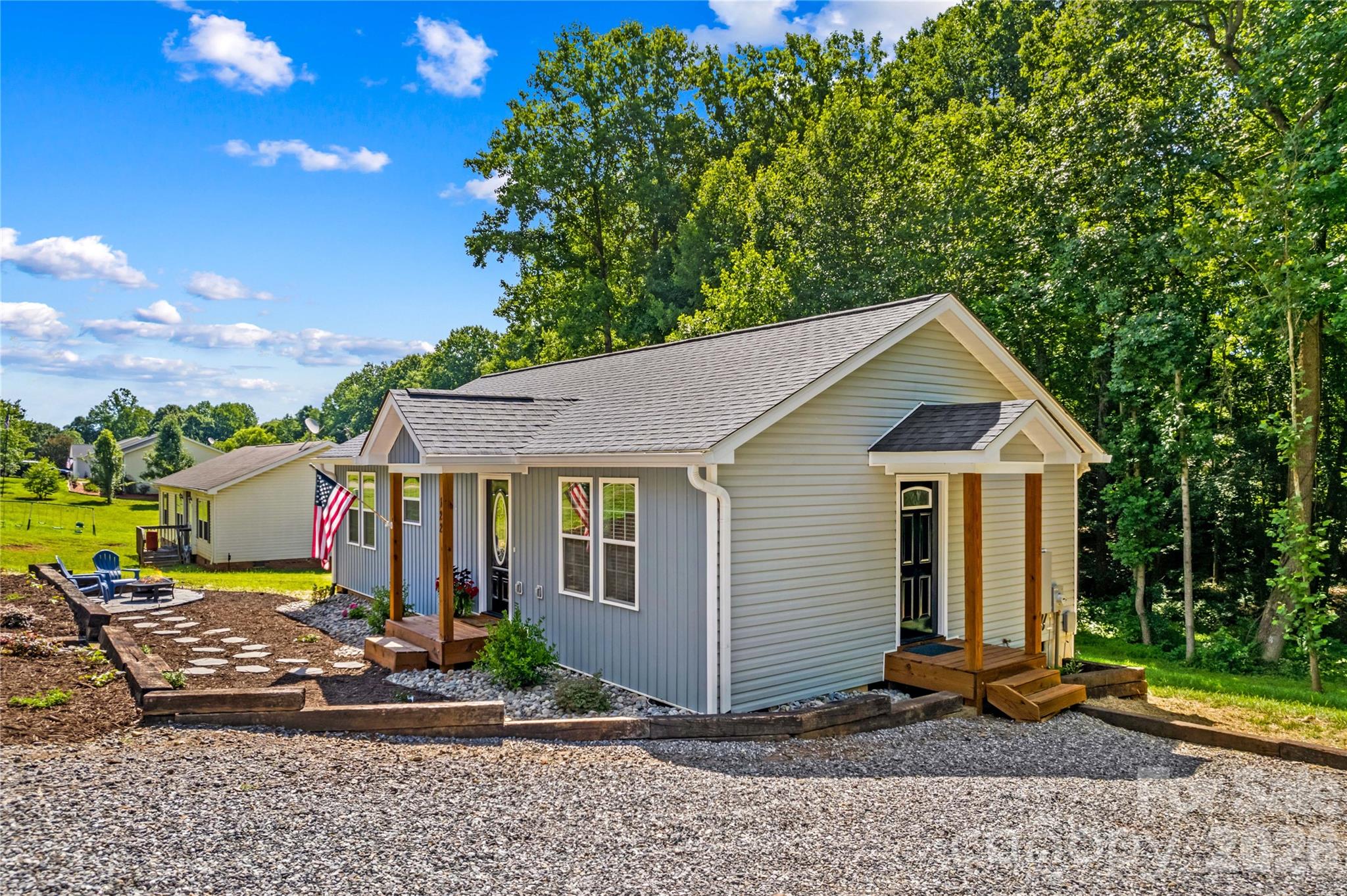 122 S Yadkin River Road Property Photo 19