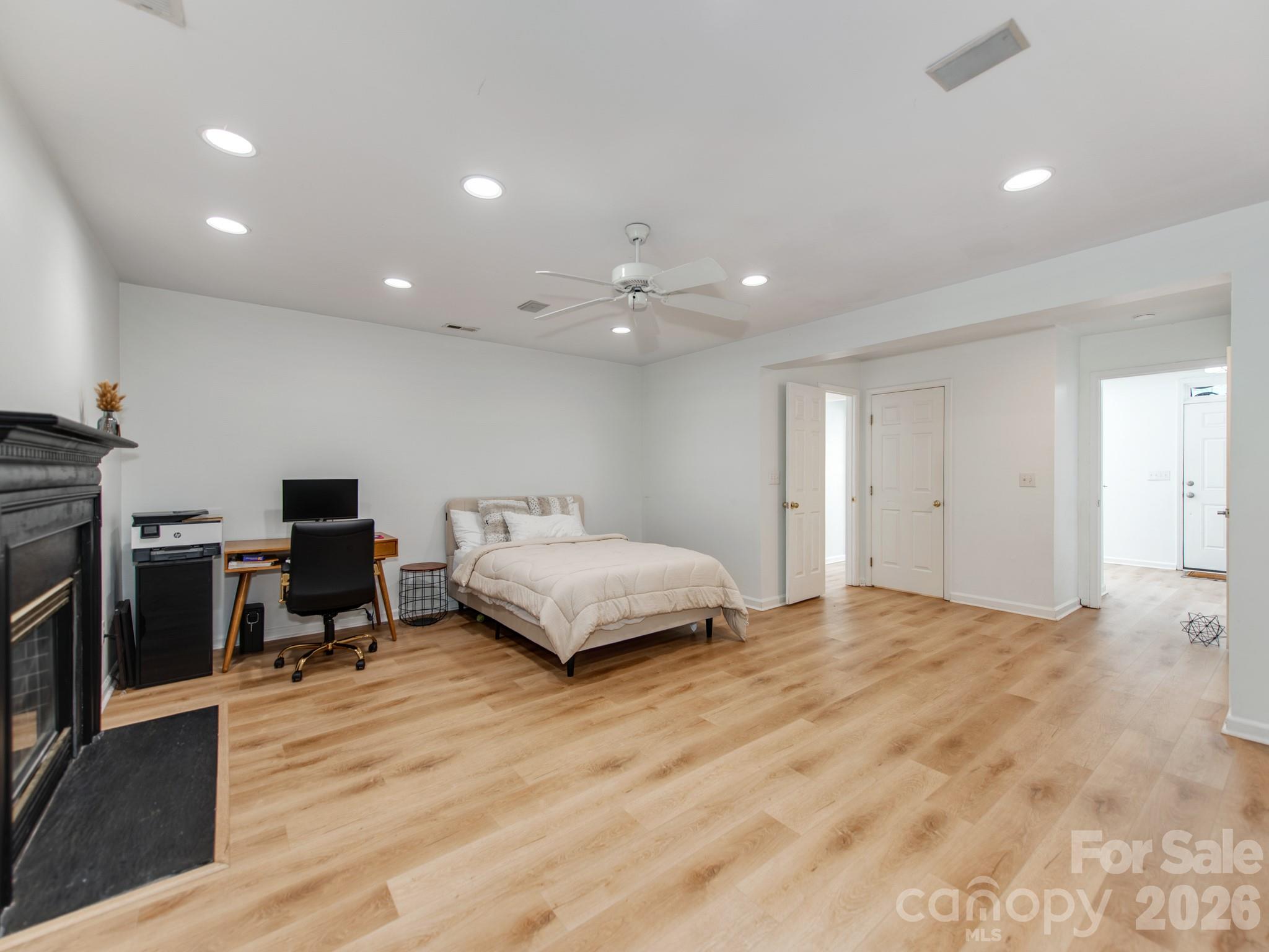 12117 Harrison Steel Drive Property Photo 6