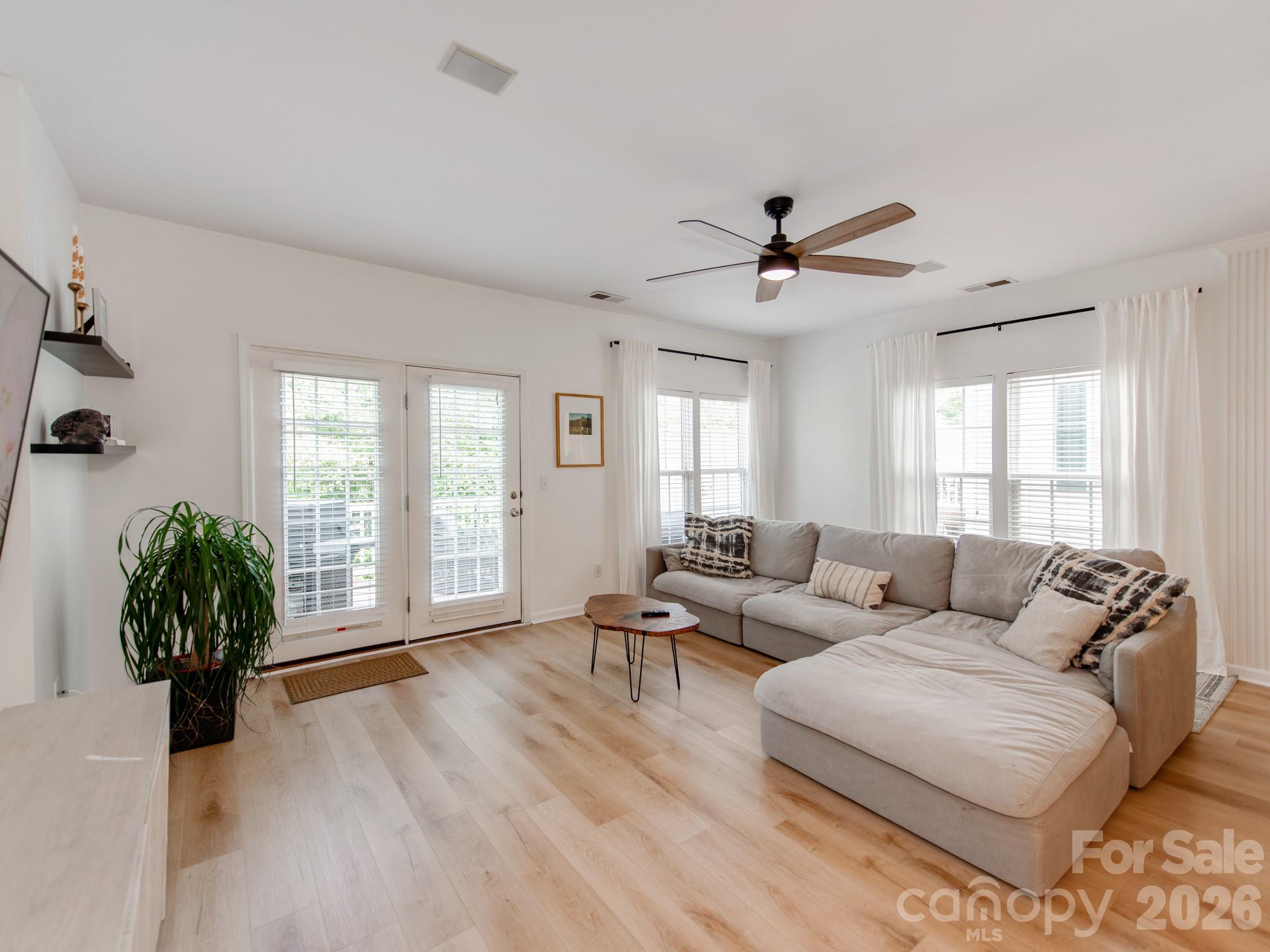 12117 Harrison Steel Drive Property Photo 11