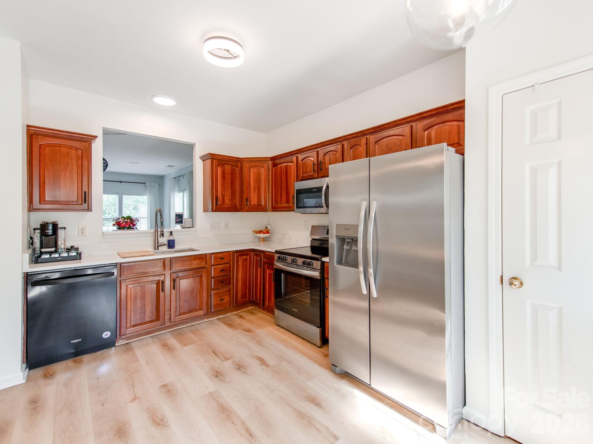 12117 Harrison Steel Drive Property Photo 15