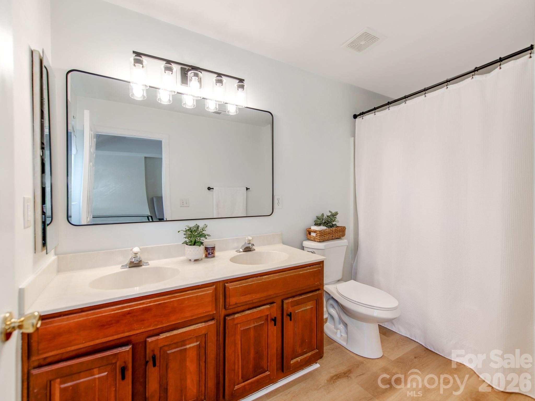 12117 Harrison Steel Drive Property Photo 25