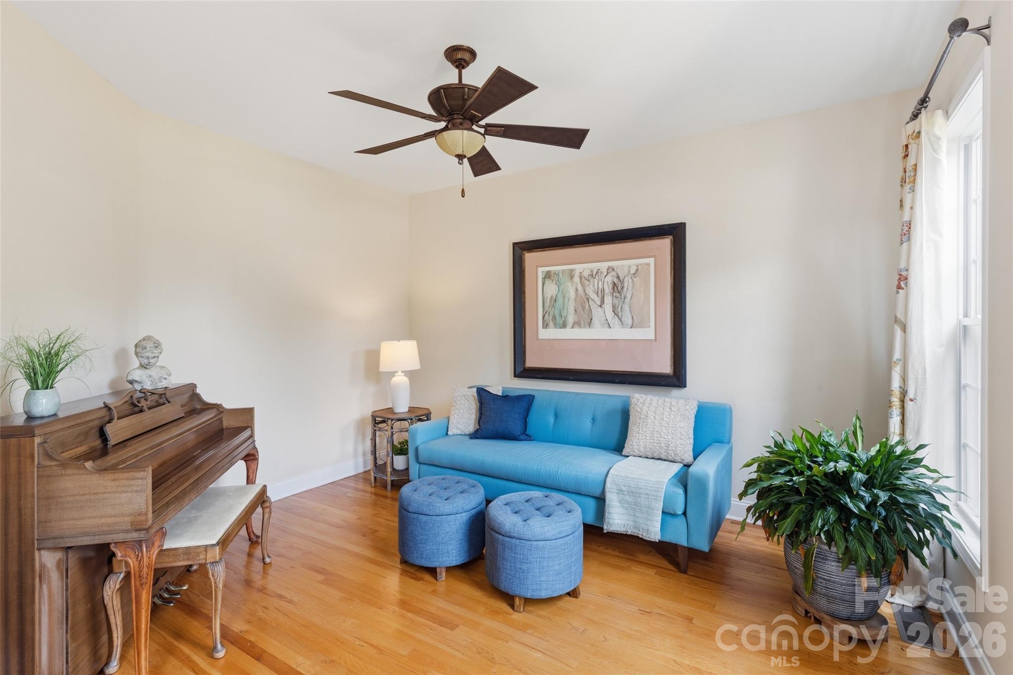 6006 Embassy Court Property Photo 6