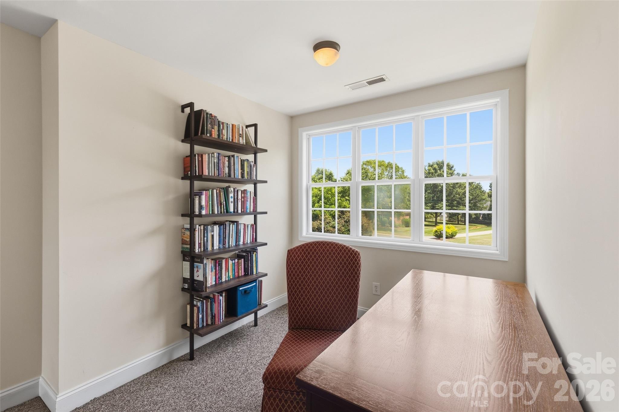 6006 Embassy Court Property Photo 29