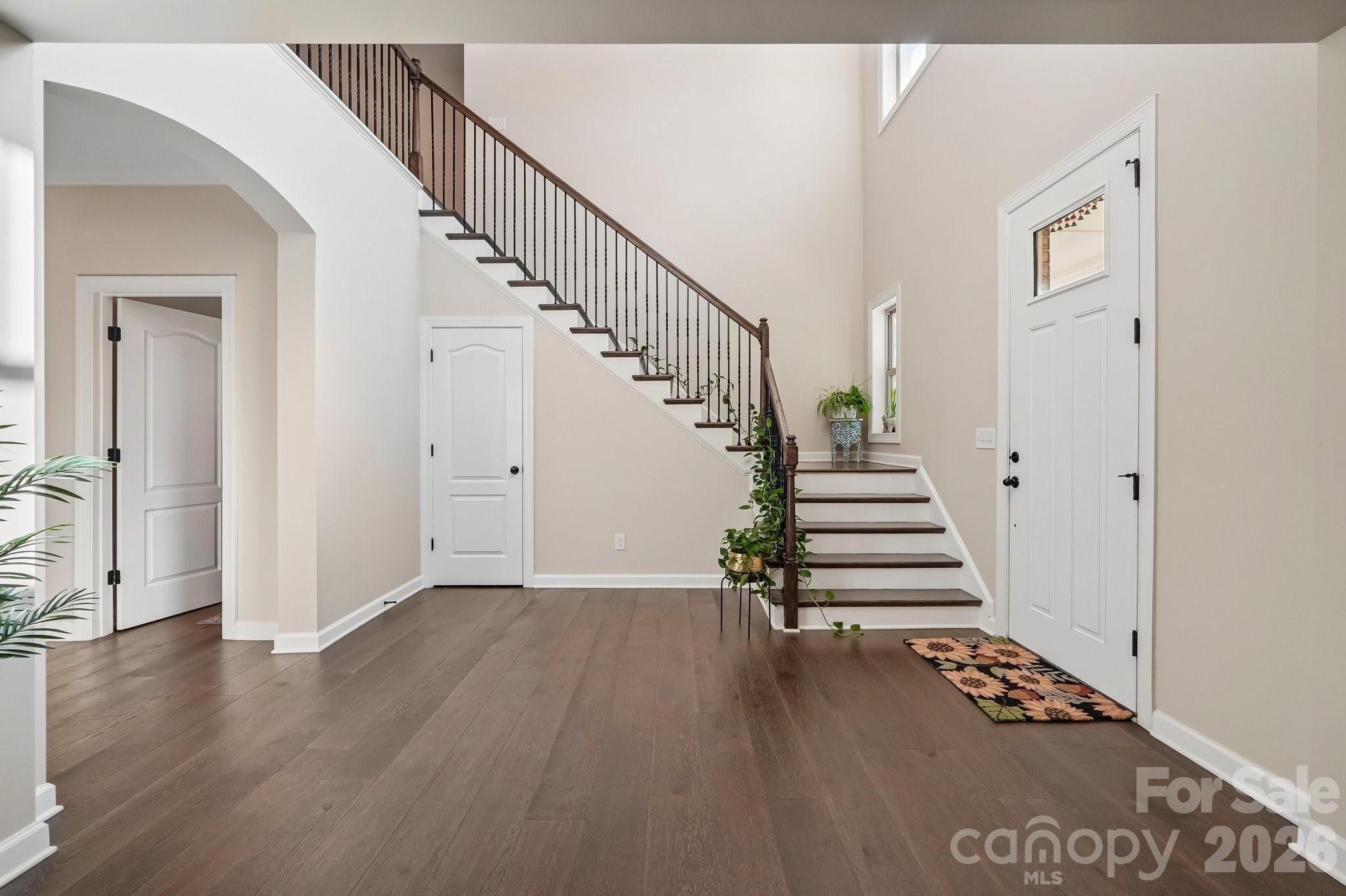 8337 Breton Way Property Photo 8