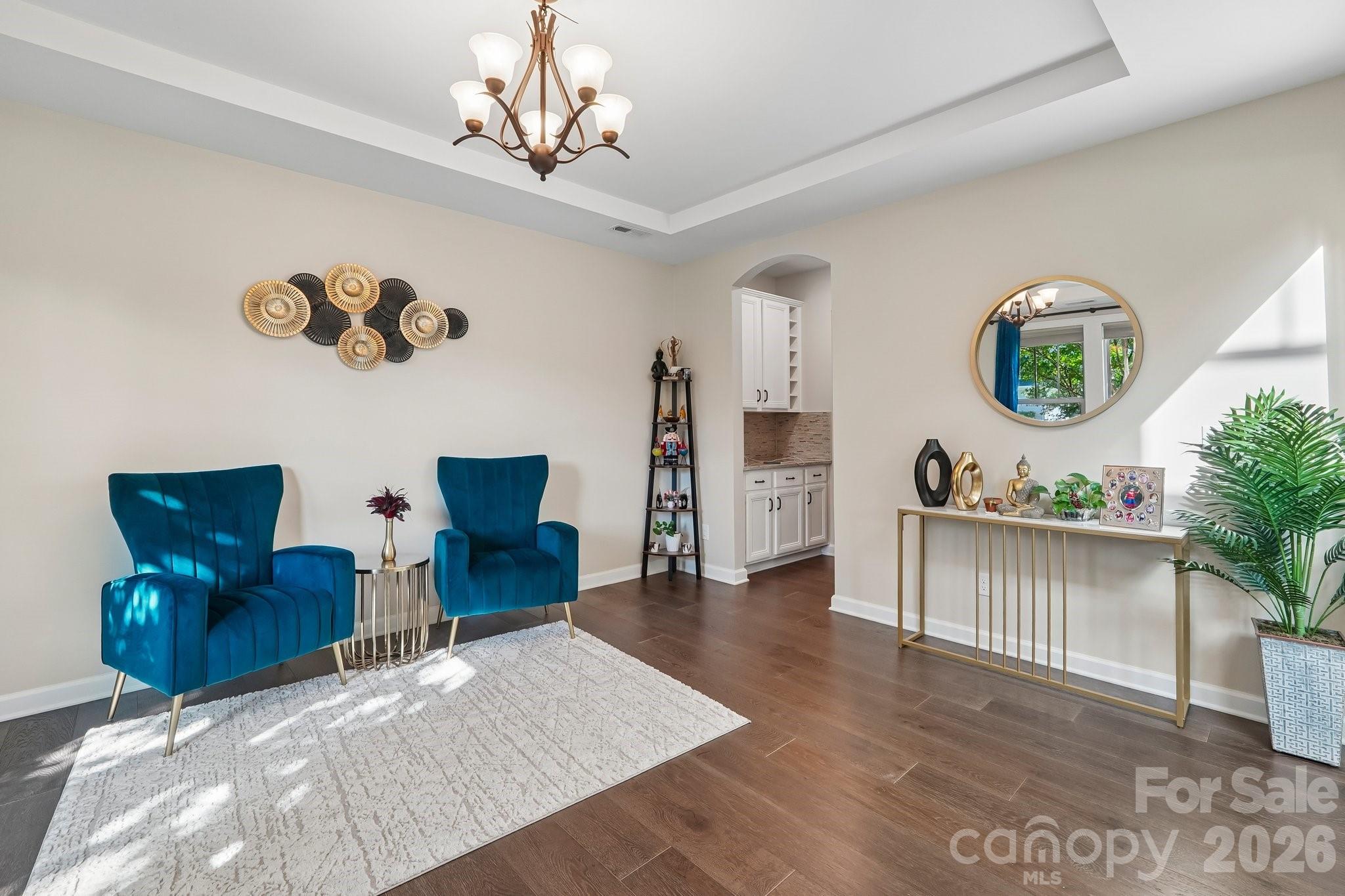 8337 Breton Way Property Photo 11